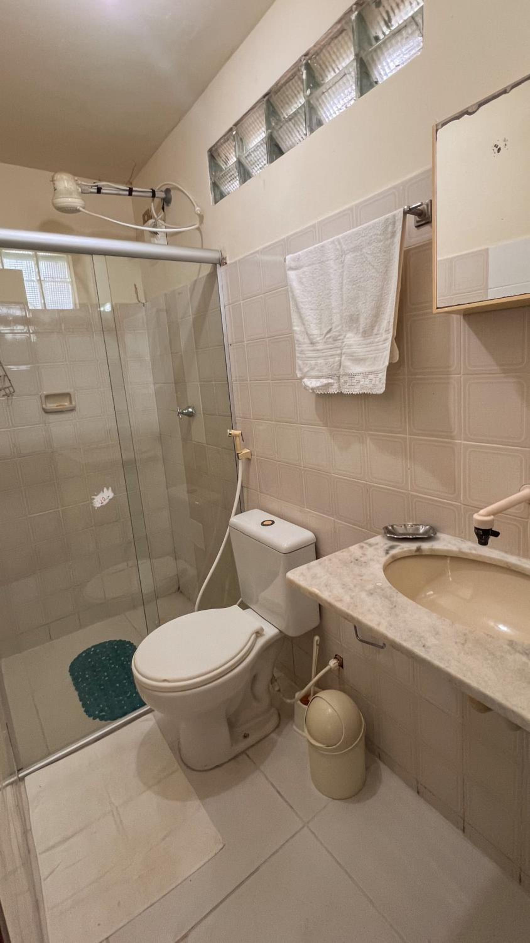 Casa com piscina, churrasq, Wi Fi proximo ao mar