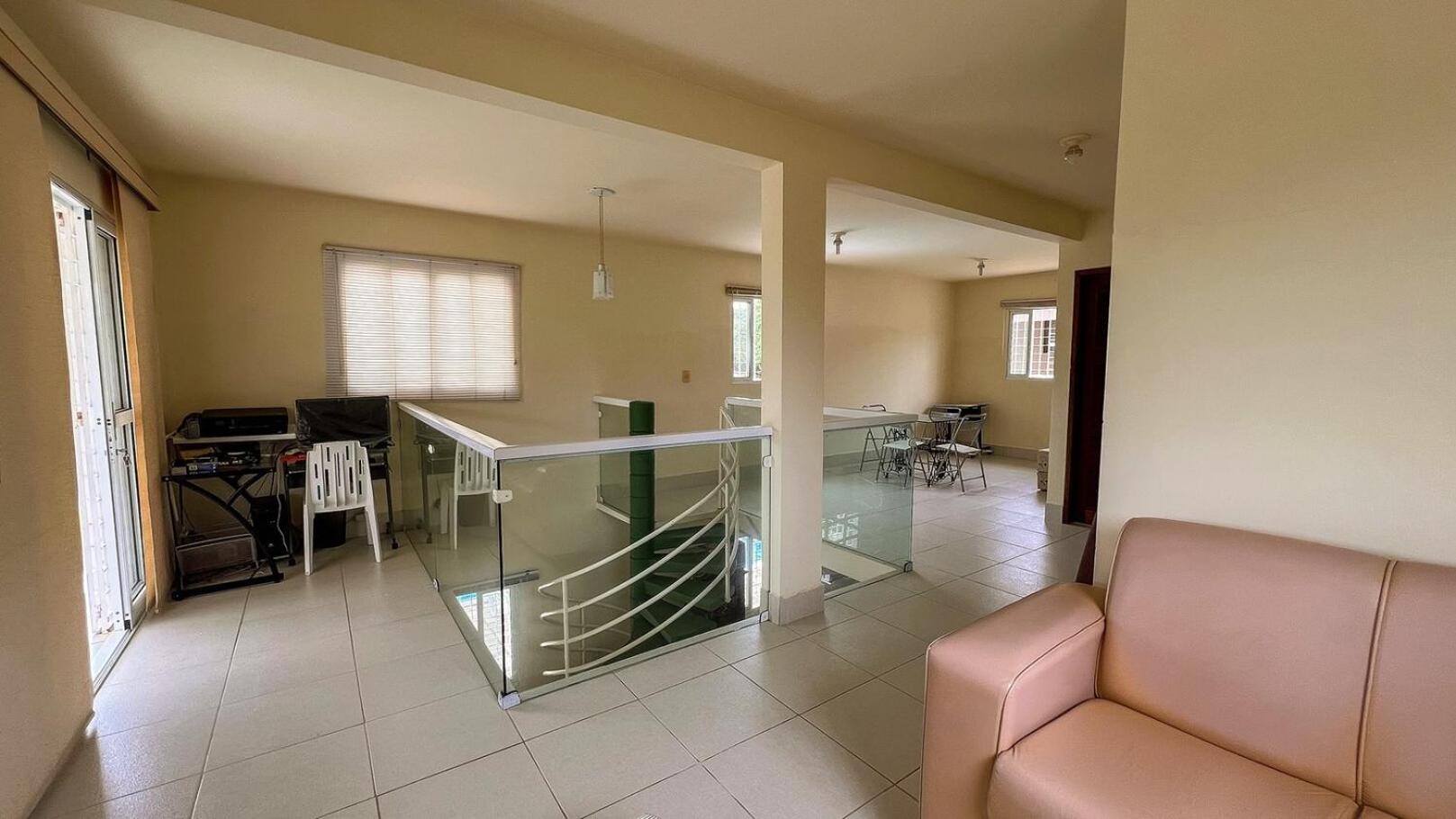 Casa com piscina, churrasq, Wi Fi proximo ao mar