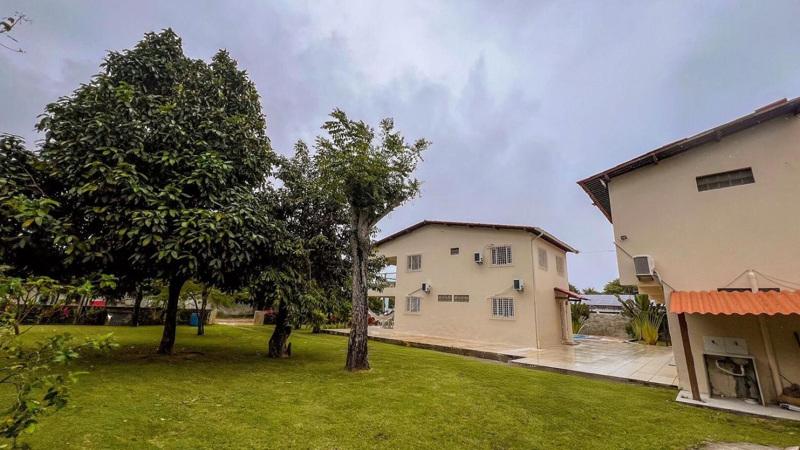 Casa com piscina, churrasq, Wi Fi proximo ao mar