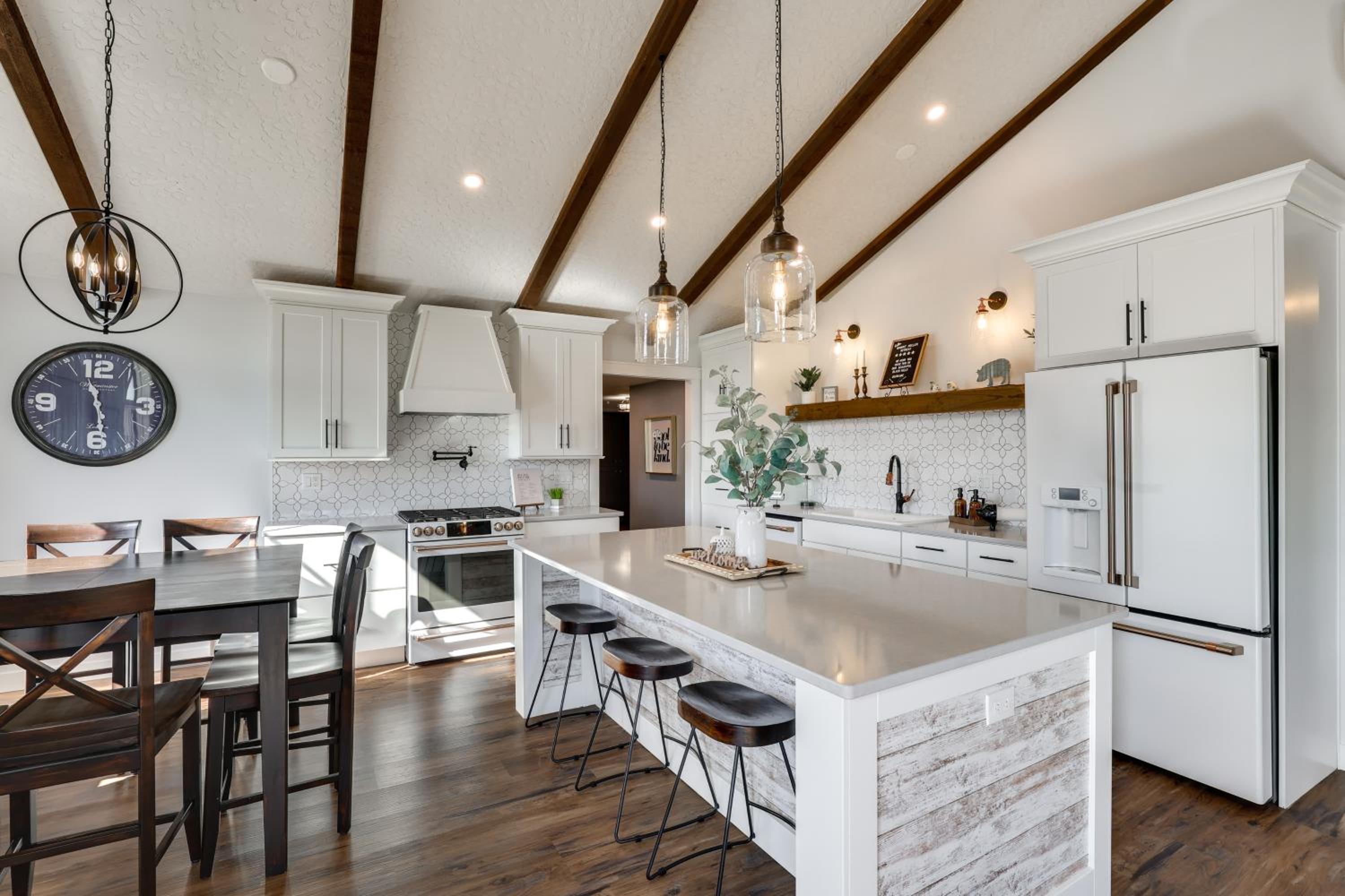 Mtn Views, Hot Tub and Fire Pit Black Hills Retreat