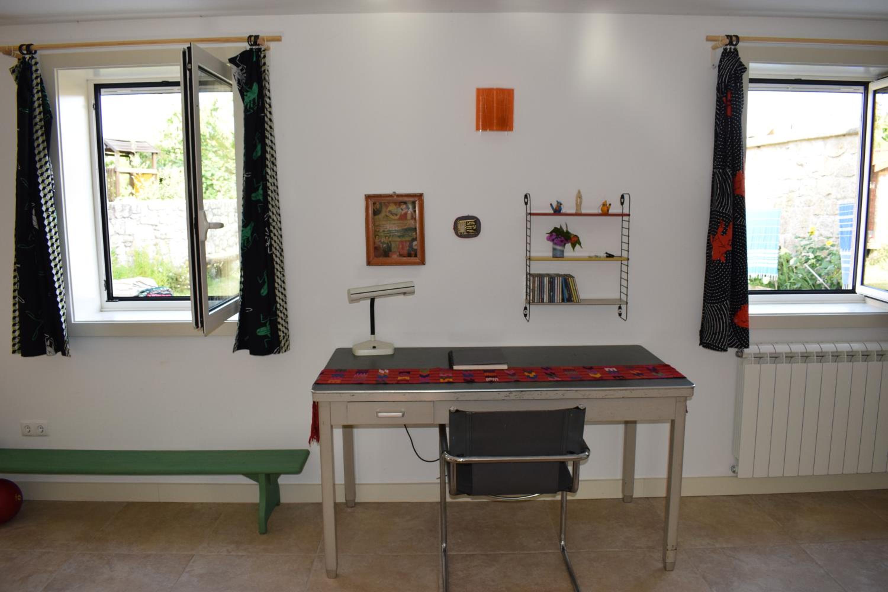 Photo 8