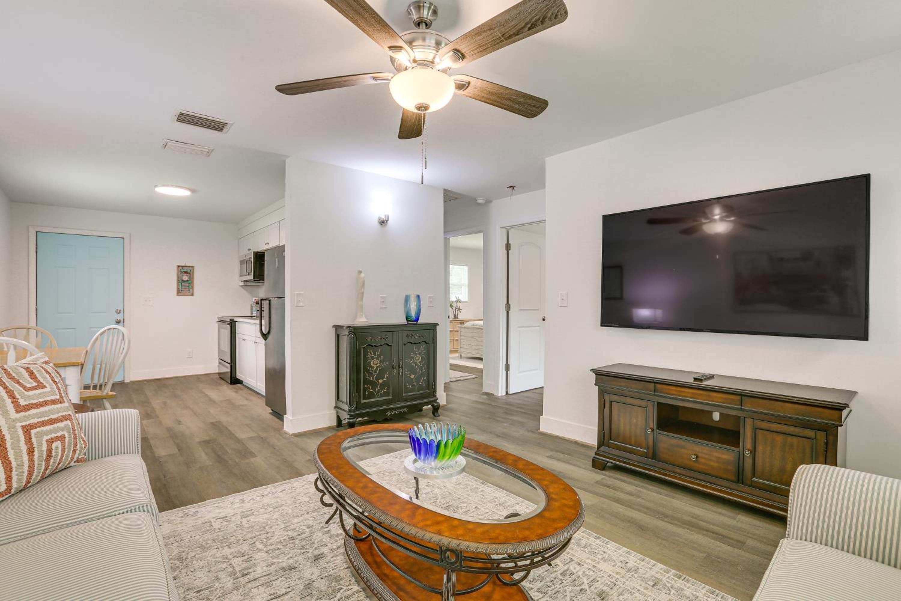 Pet-Friendly Duplex with Front Yard in Fort Myers!