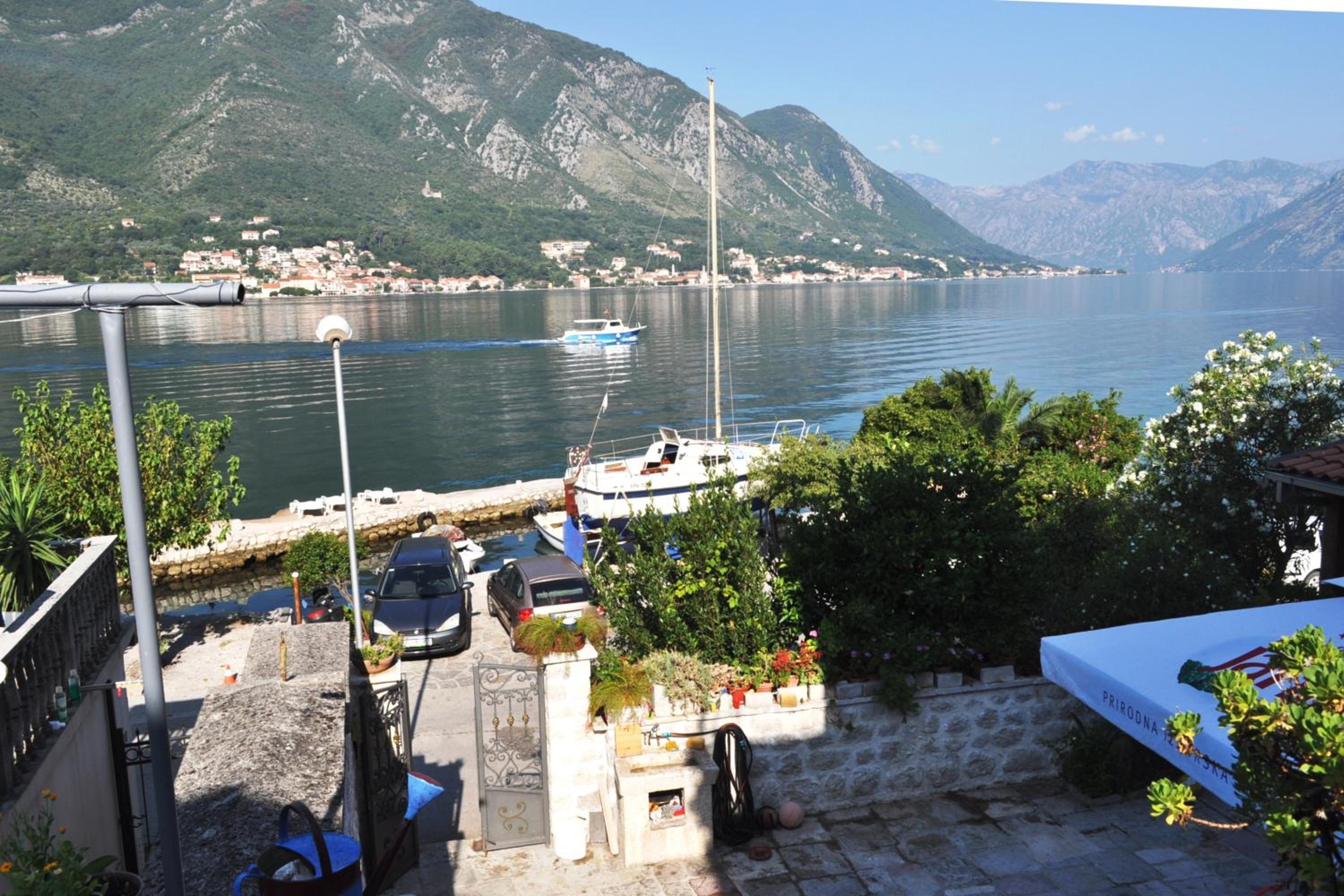 Captain's House in Dobrota