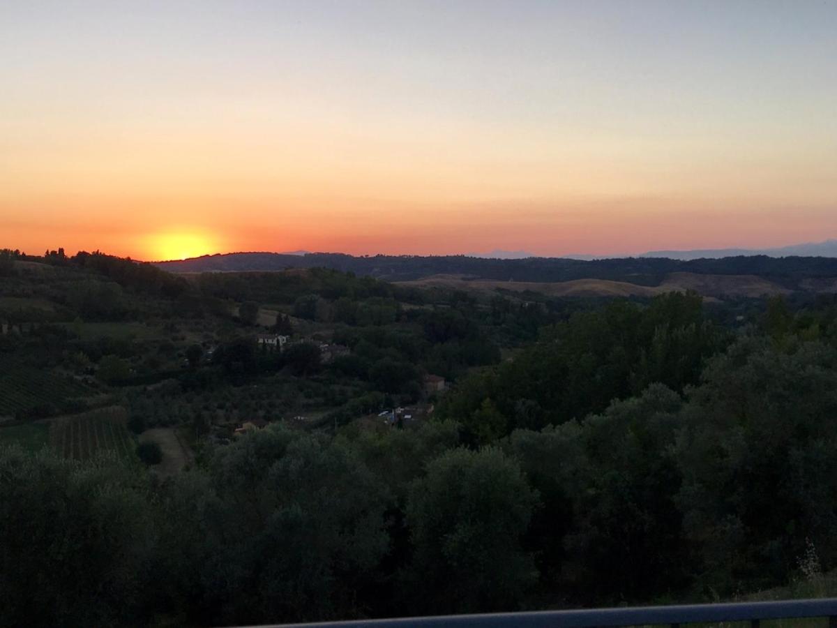 2 Br,1bath with 2 AC units, garden apt in Chianti!