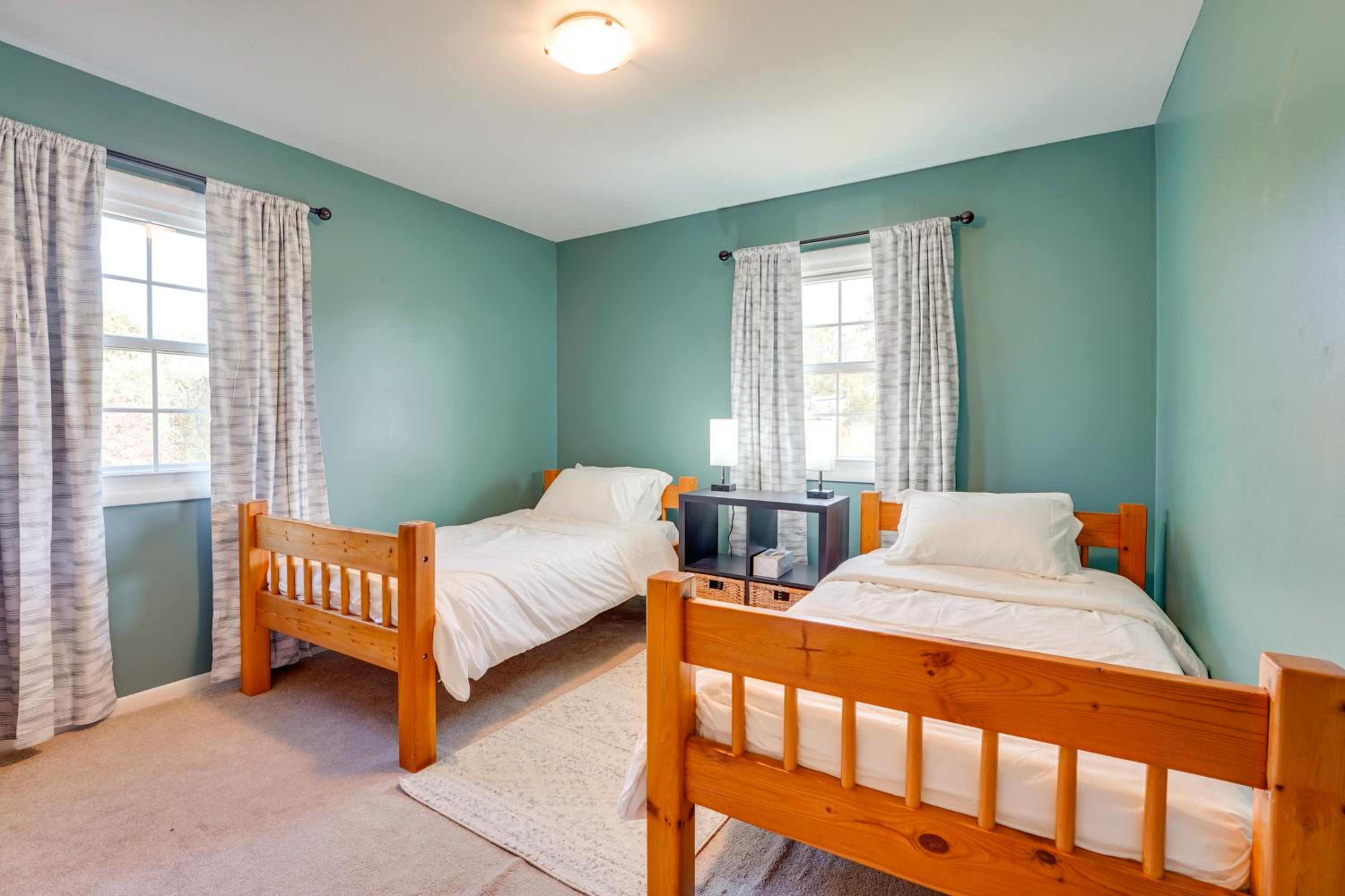 Jackson Home with Fire Pit and Yard 3 Mi to Downtown