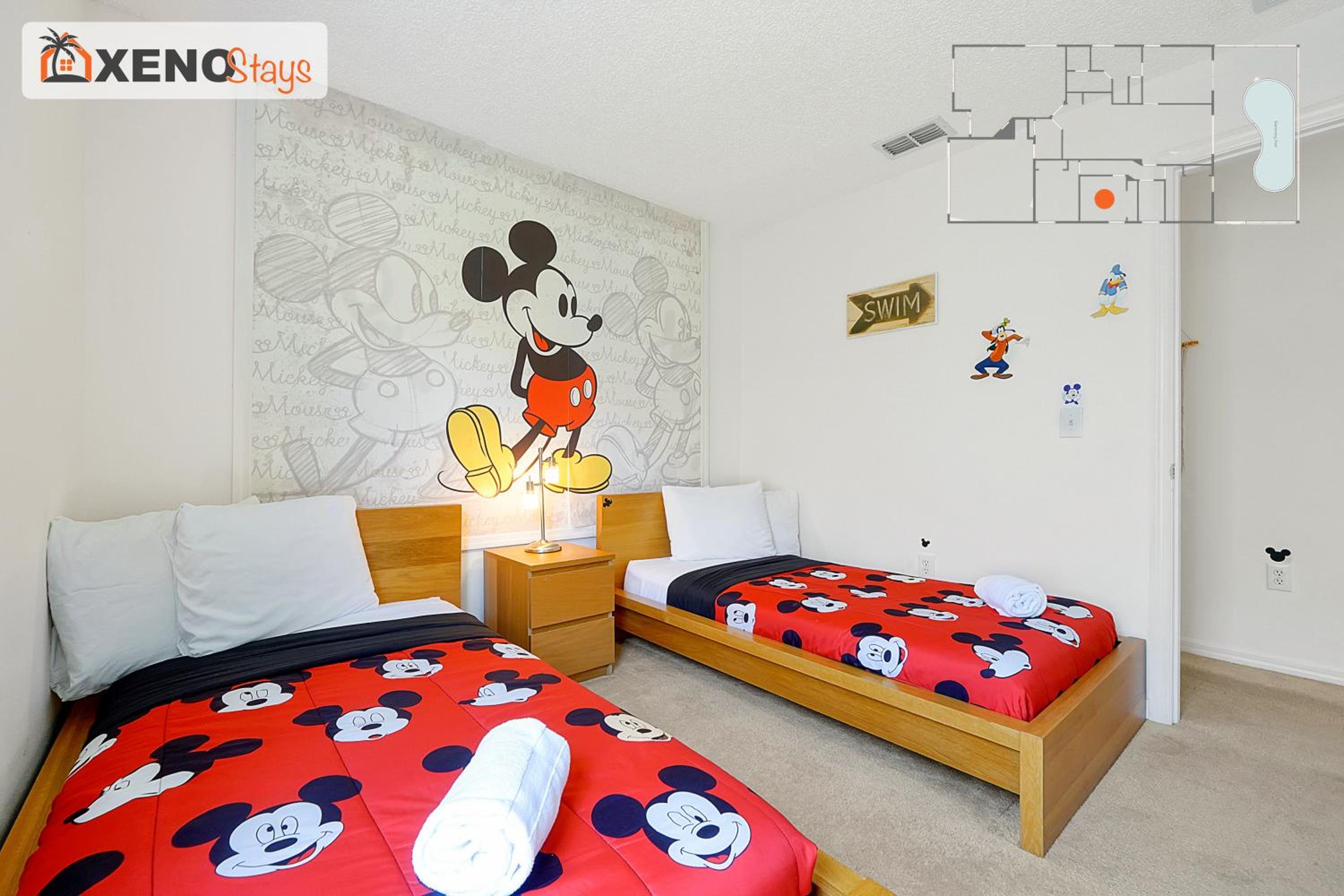 XENOStays - Family Villa with Pool Near Disney
