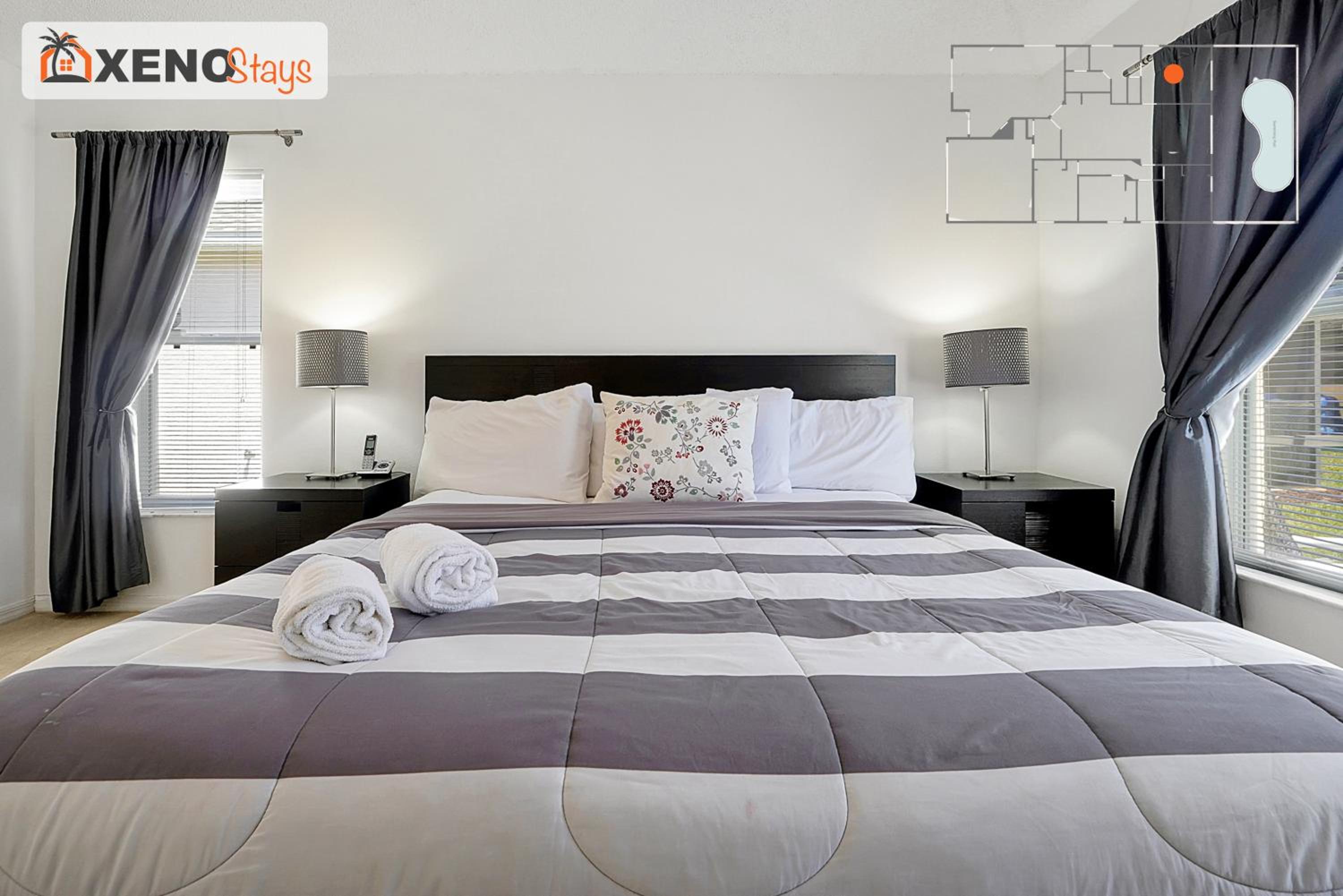 XENOStays - Family Villa with Pool Near Disney