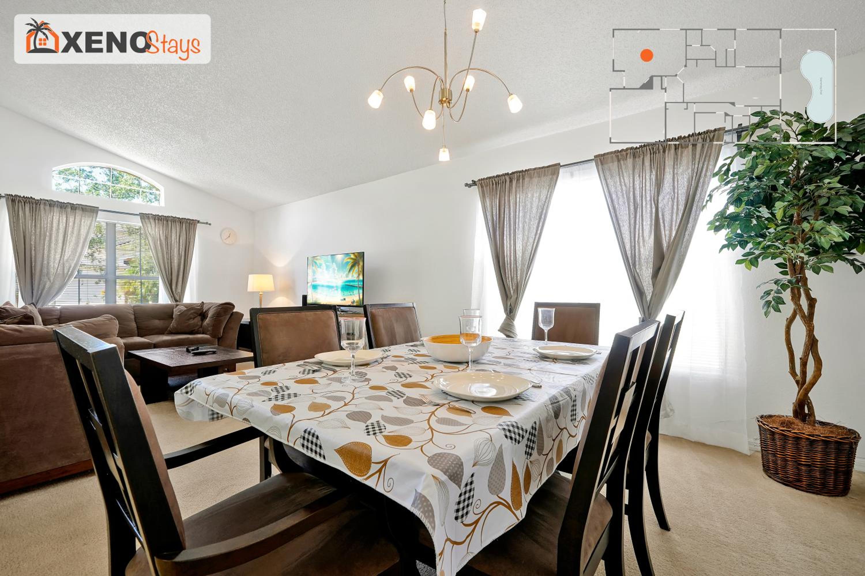 XENOStays - Family Villa with Pool Near Disney