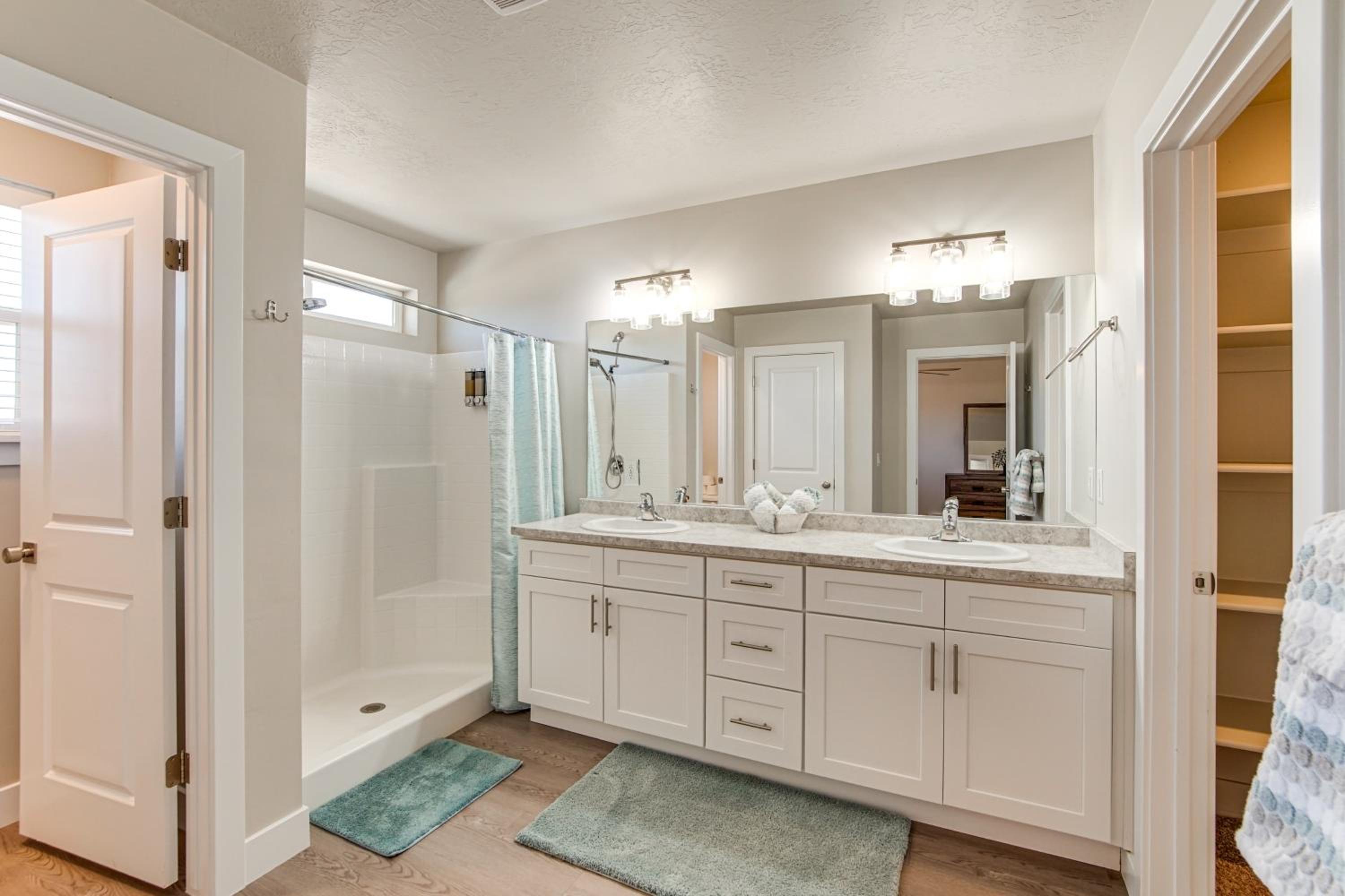 25 Mi to Cedar Breaks Unit with Furnished Patio!