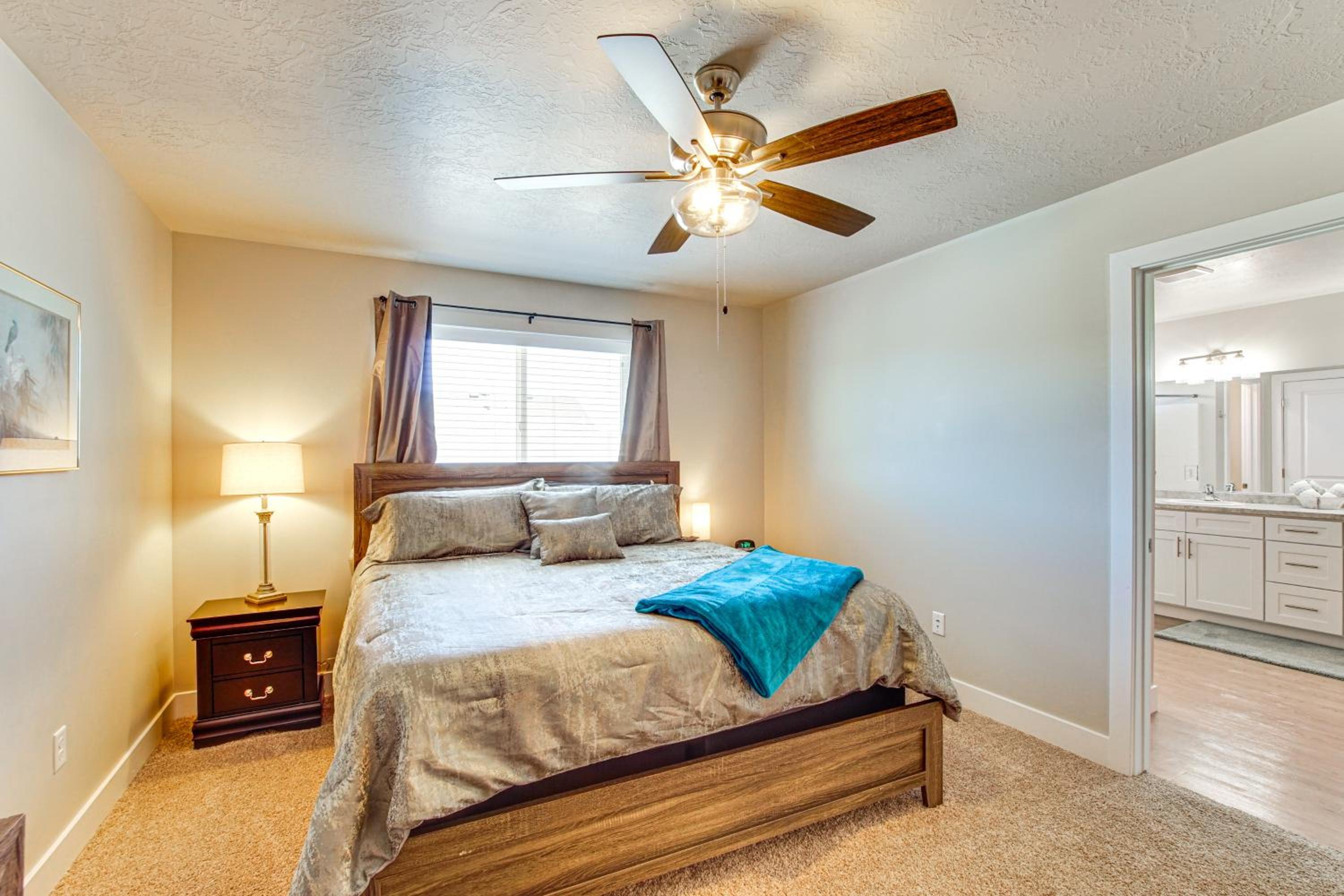 25 Mi to Cedar Breaks Unit with Furnished Patio!