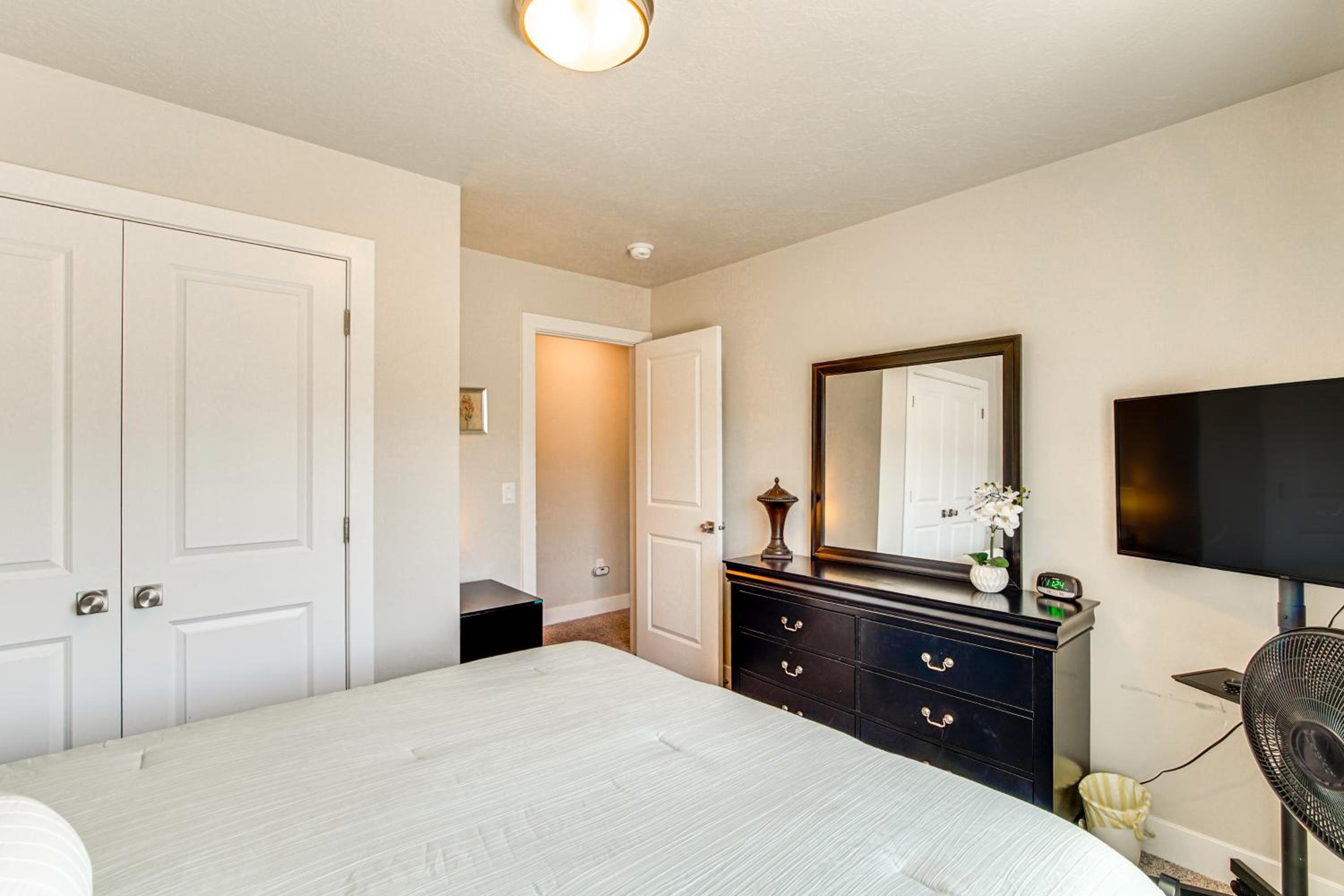25 Mi to Cedar Breaks Unit with Furnished Patio!