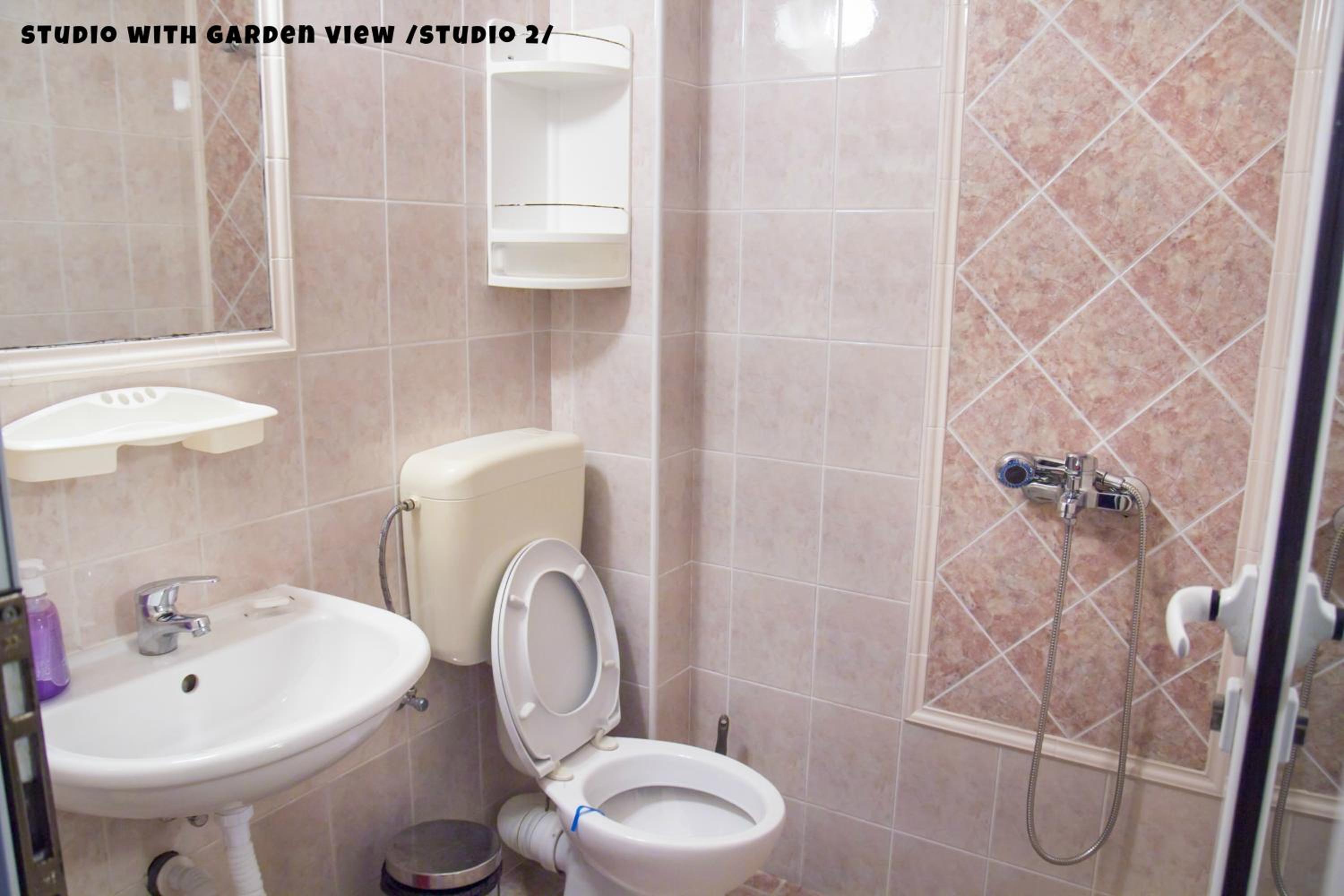 Photo 45