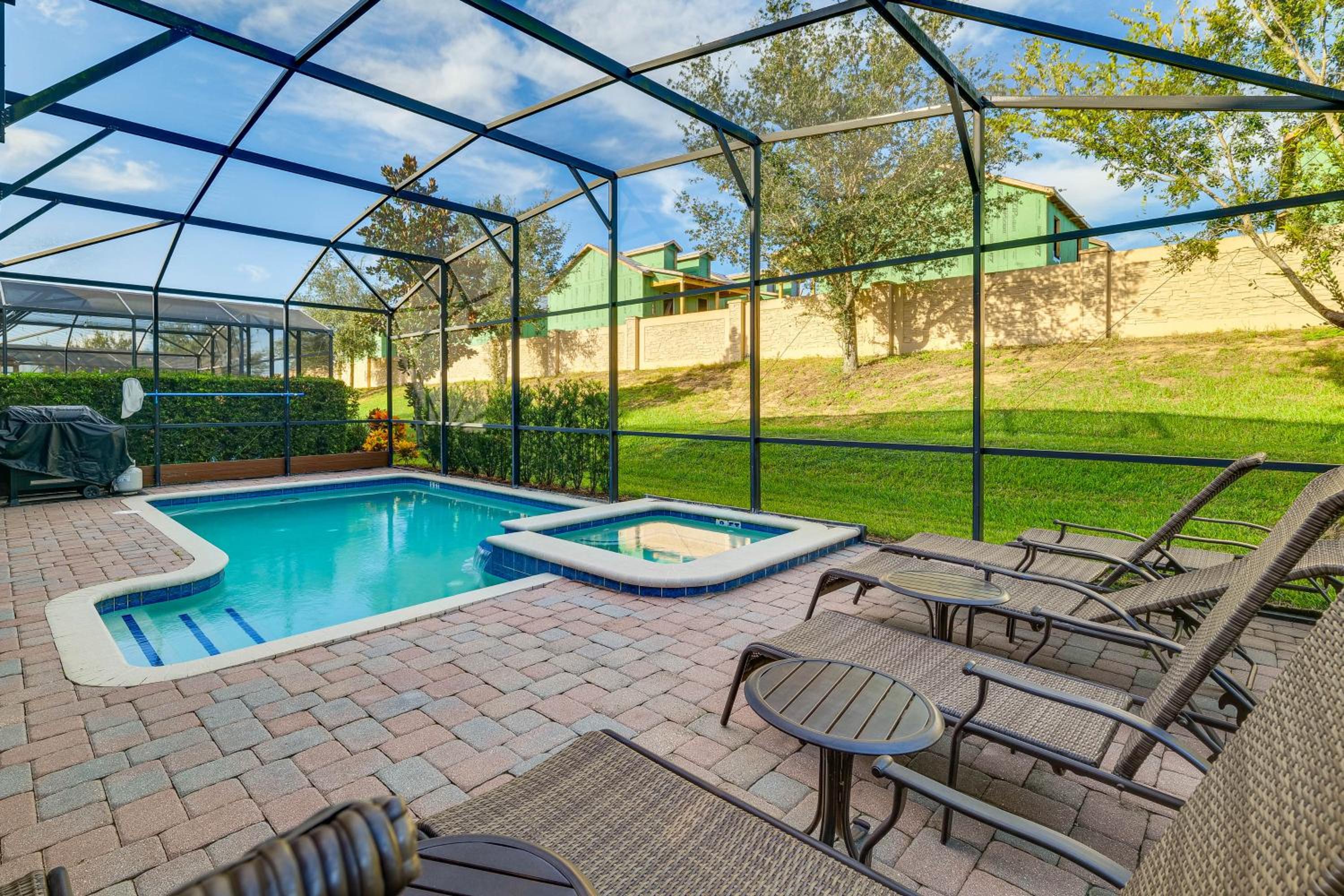 Group Getaway! Newly Renovated ChampionsGate Home