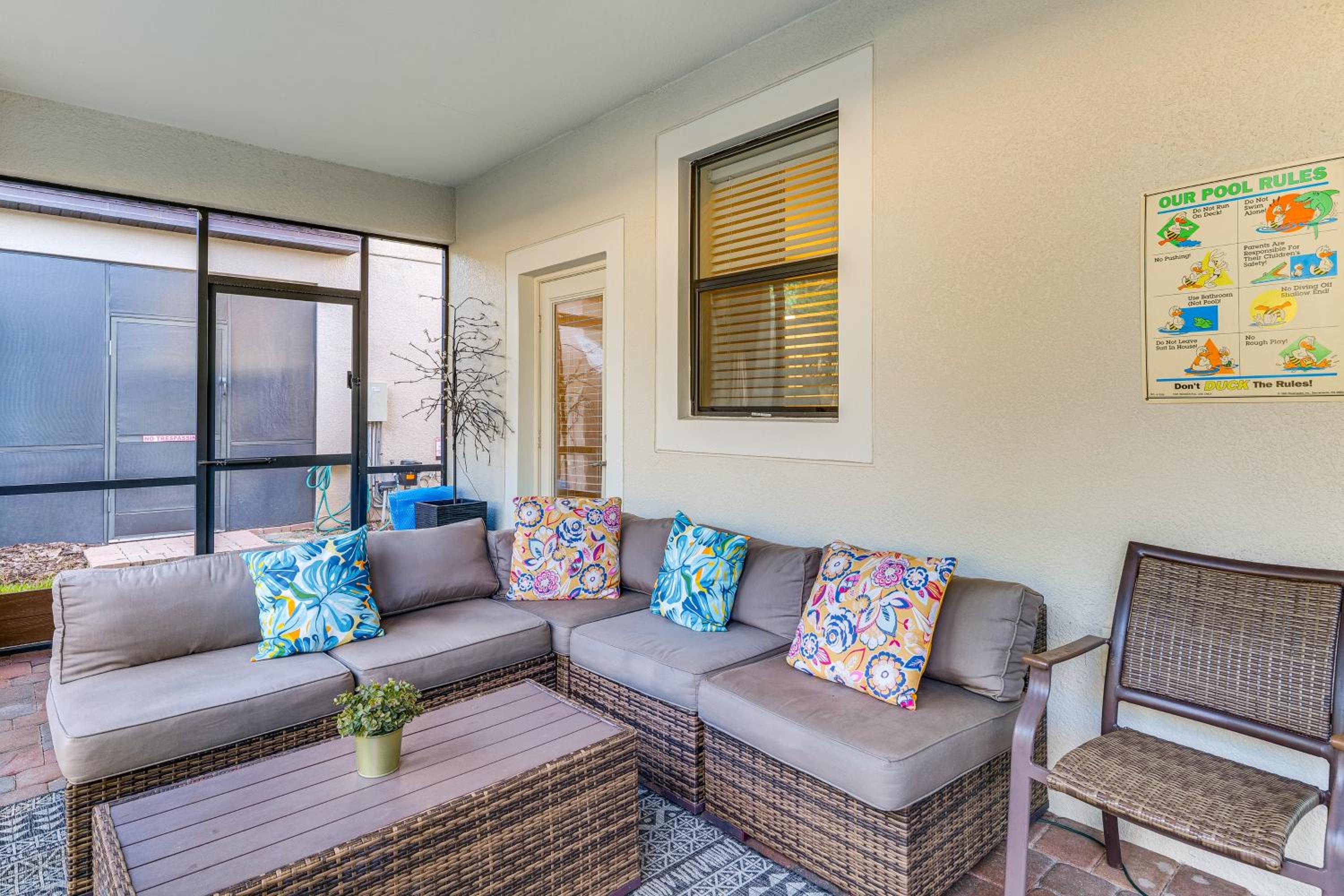 Group Getaway! Newly Renovated ChampionsGate Home