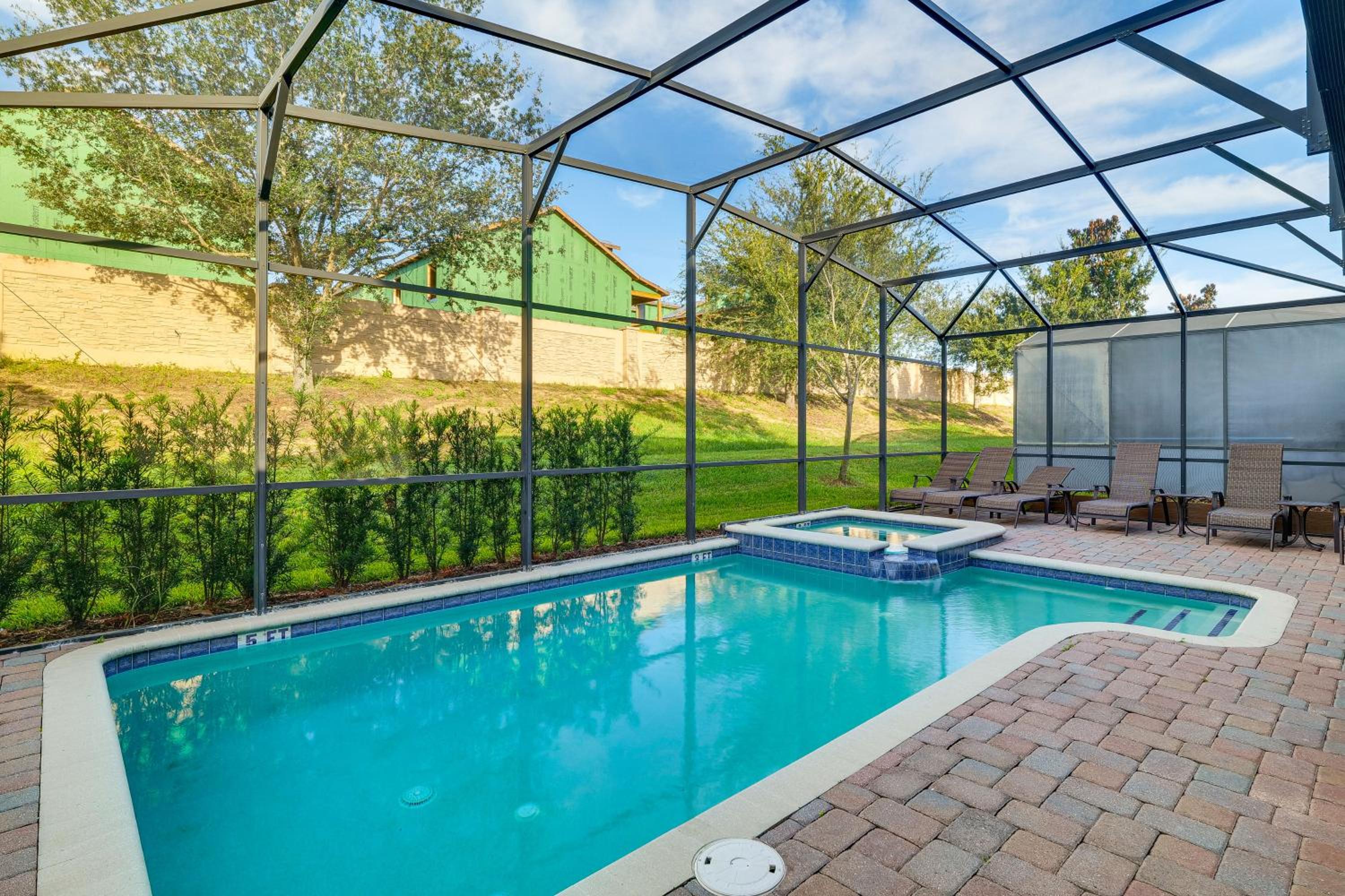 Group Getaway! Newly Renovated ChampionsGate Home