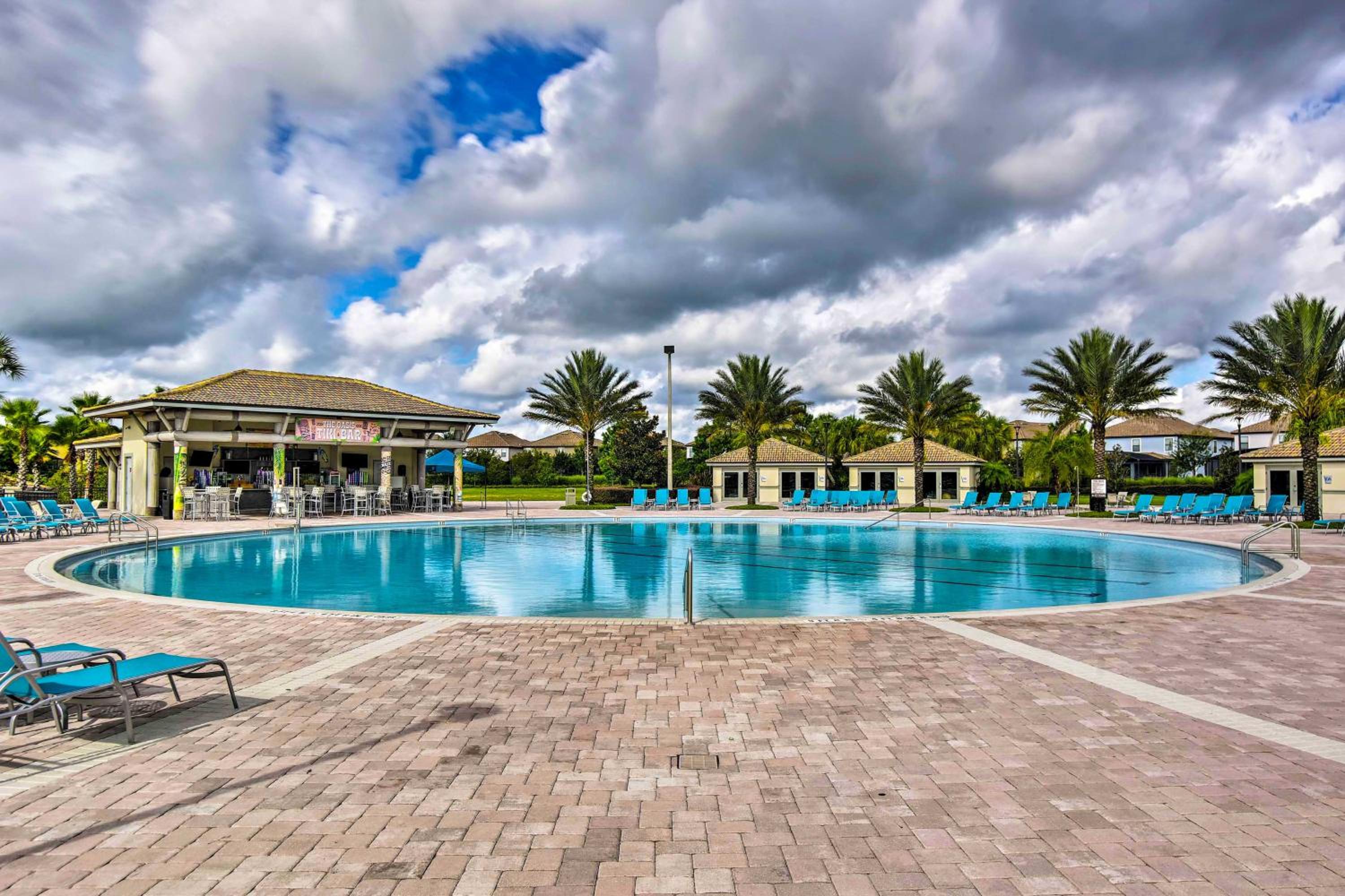 Group Getaway! Newly Renovated ChampionsGate Home