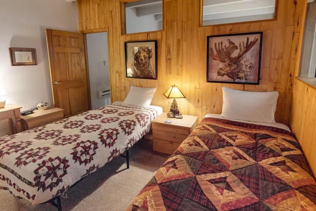 Summit House East 1 Bed Loft 2 Bath SHMB
