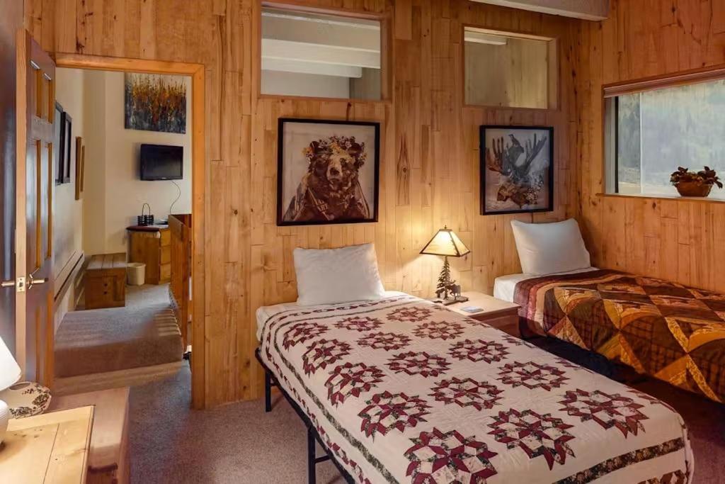 Summit House East 1 Bed Loft 2 Bath SHMB