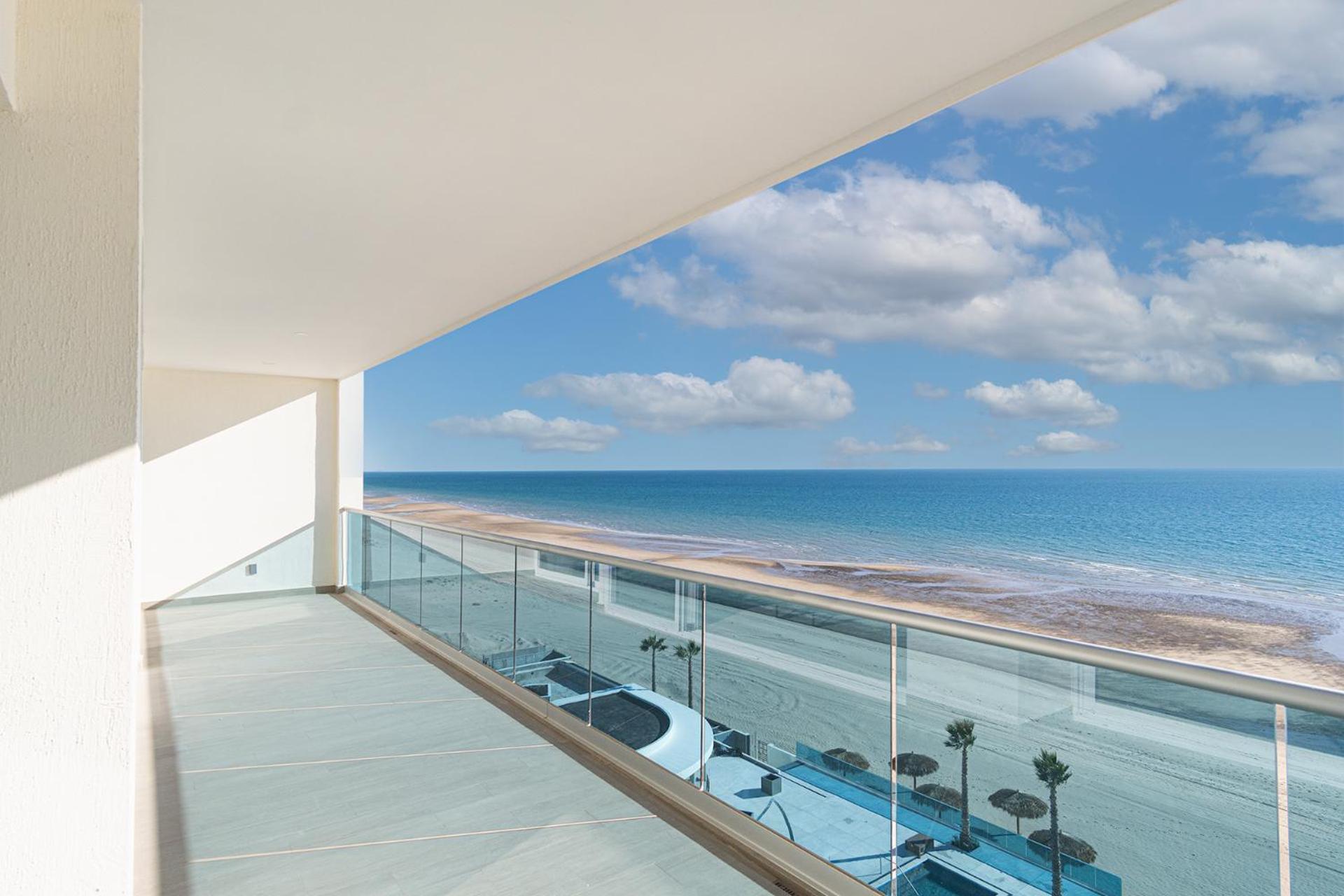 Splash in New Lazy River/Stay in Modern Luxury Encantame C-704
