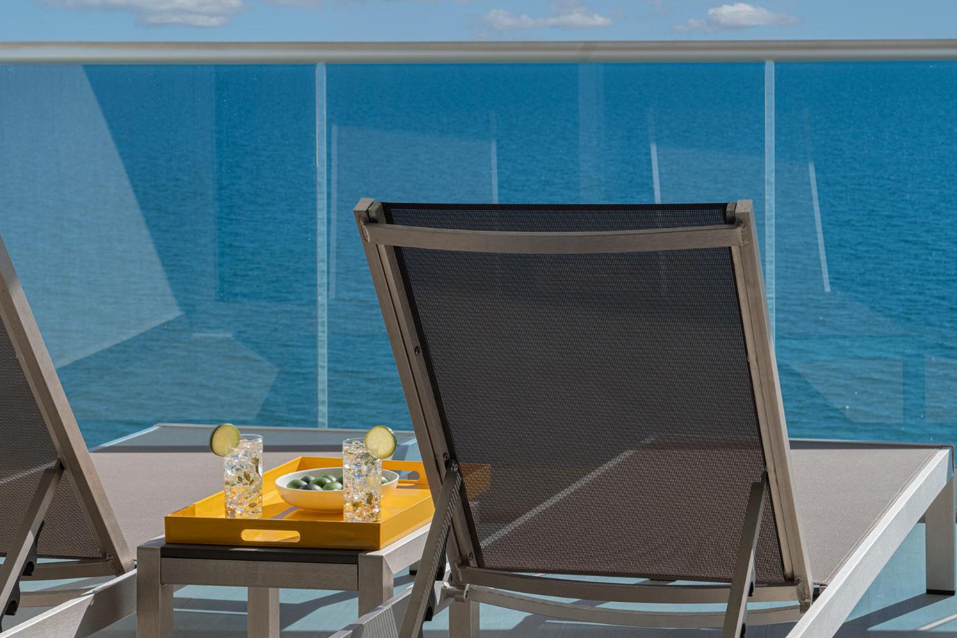 Splash in New Lazy River/Stay in Modern Luxury Encantame C-704