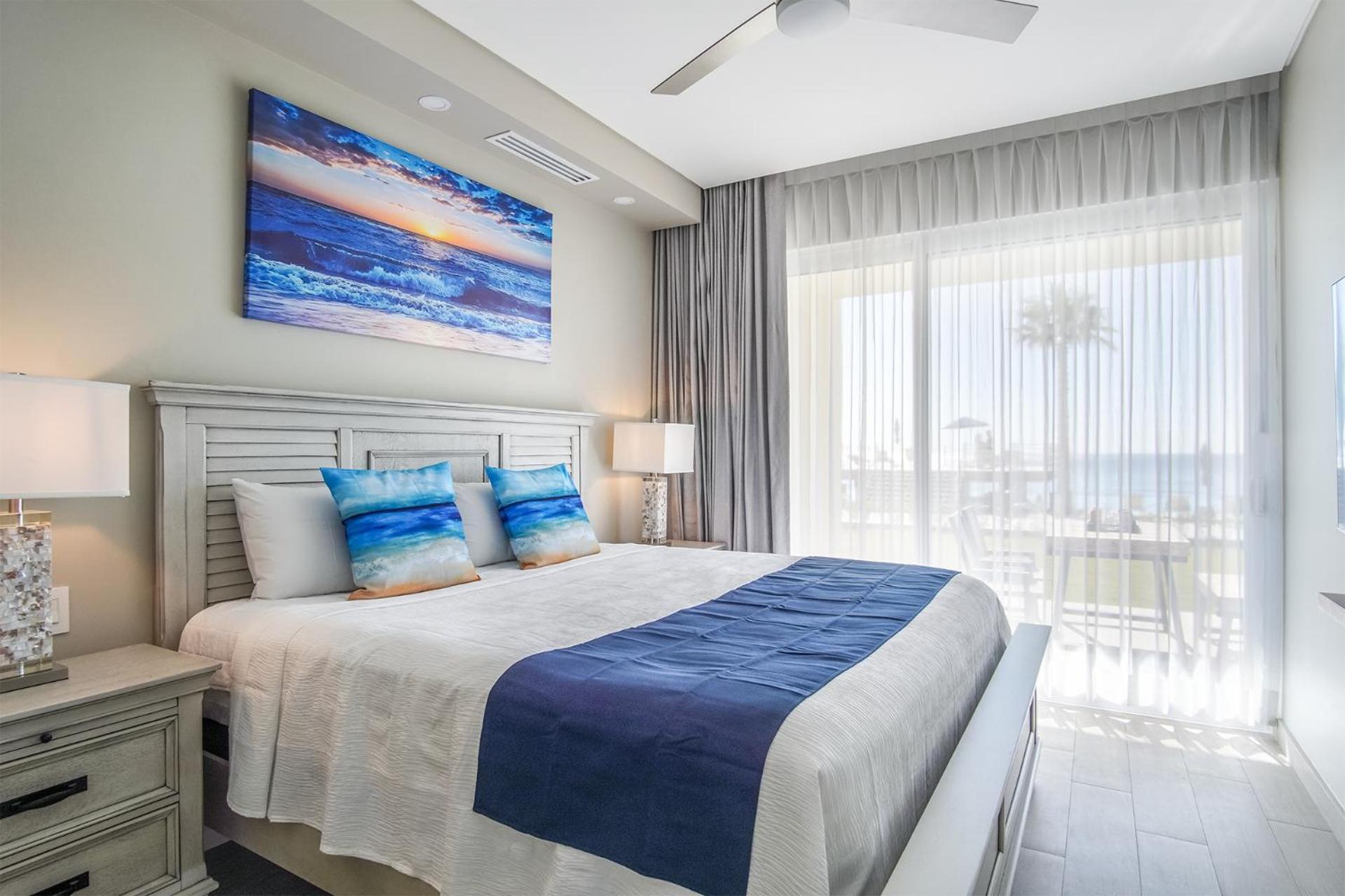 Marvelous 2 bedroom condo Encantame Towers Velero 102