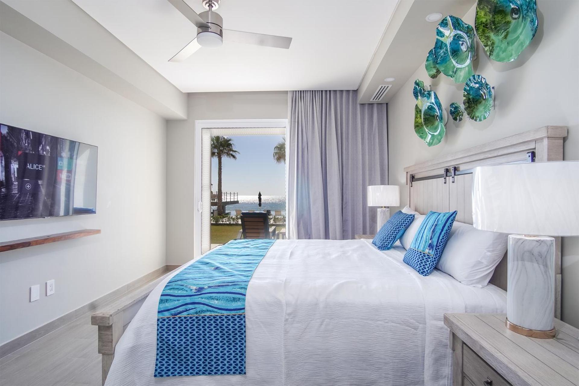 Marvelous 2 bedroom condo Encantame Towers Velero 102