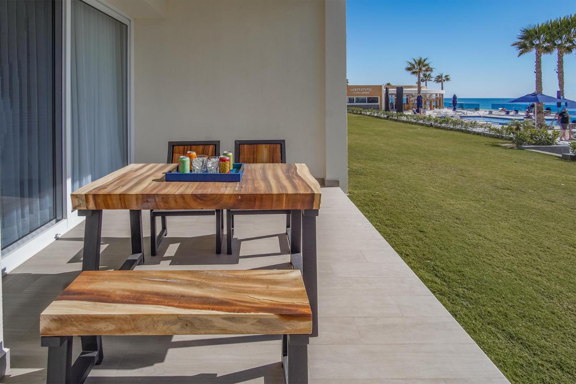 Marvelous 2 bedroom condo Encantame Towers Velero 102