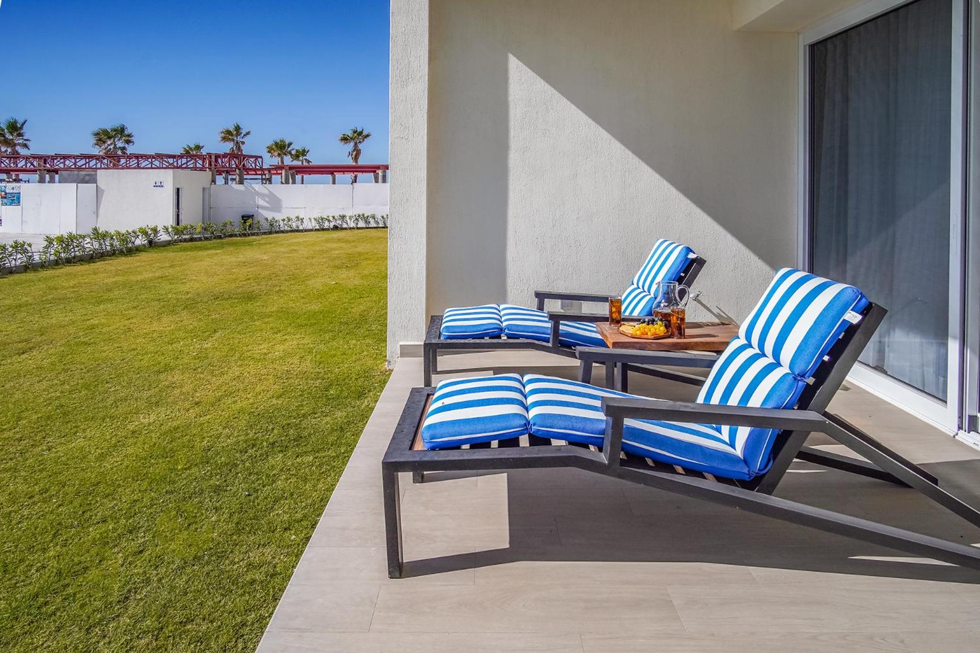 Marvelous 2 bedroom condo Encantame Towers Velero 102