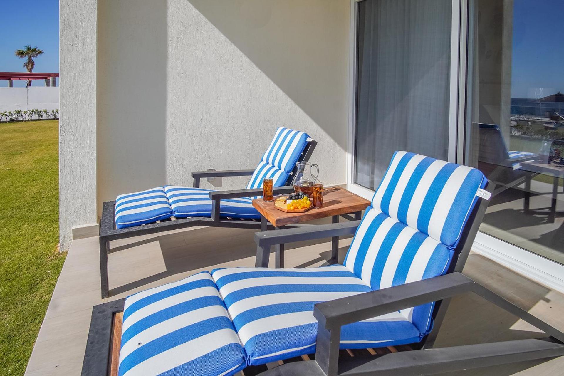 Marvelous 2 bedroom condo Encantame Towers Velero 102