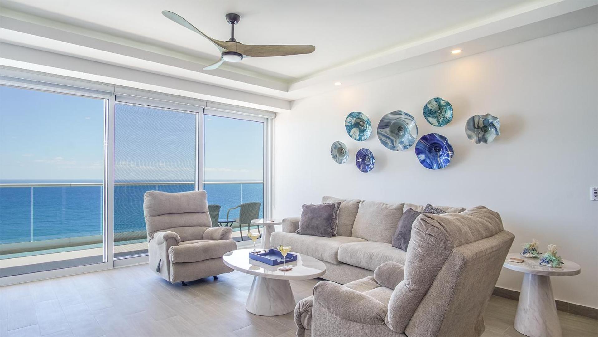 Perfect family 2 bedroom condo E1804 Encantame