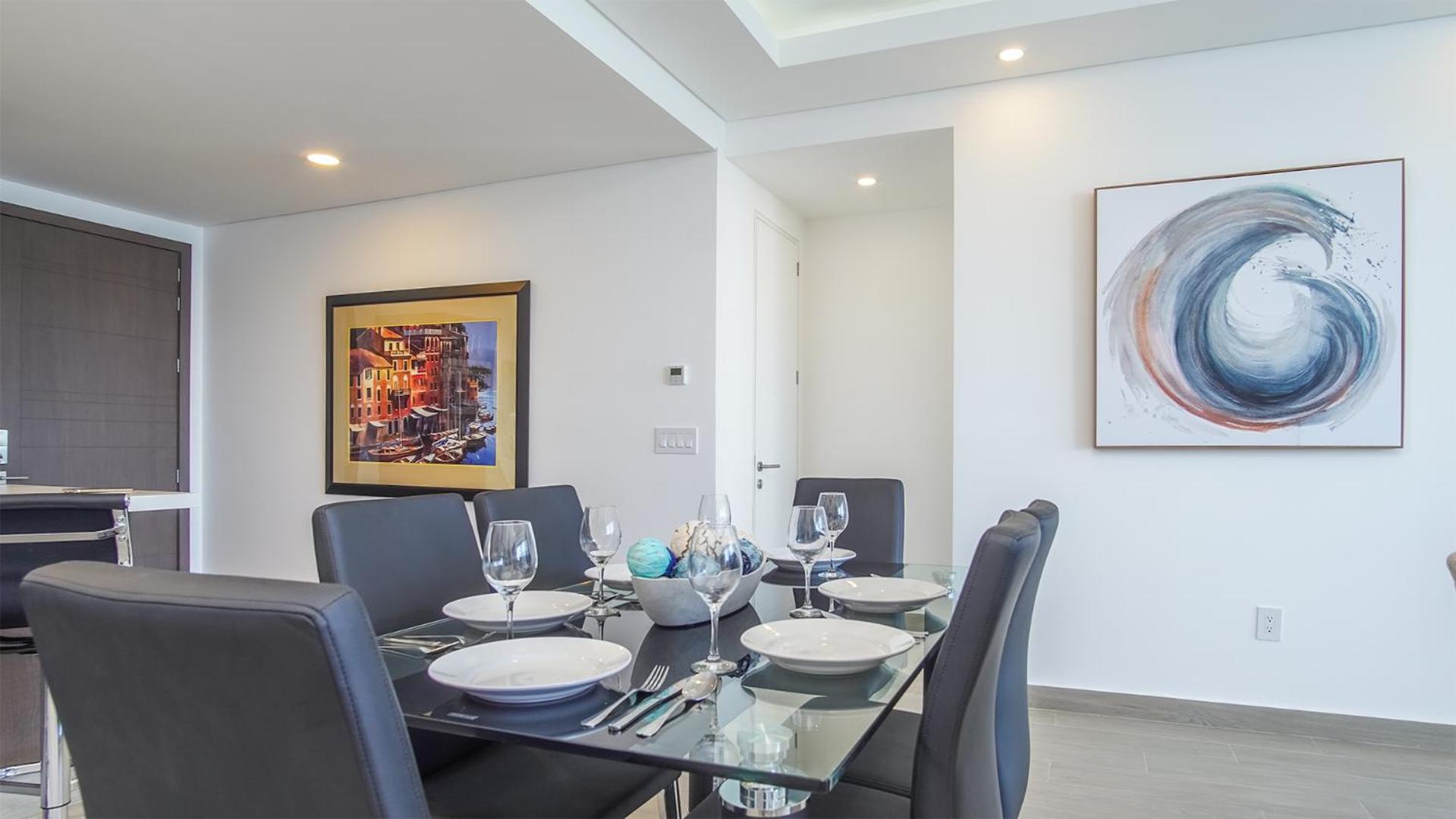 Perfect family 2 bedroom condo E1804 Encantame