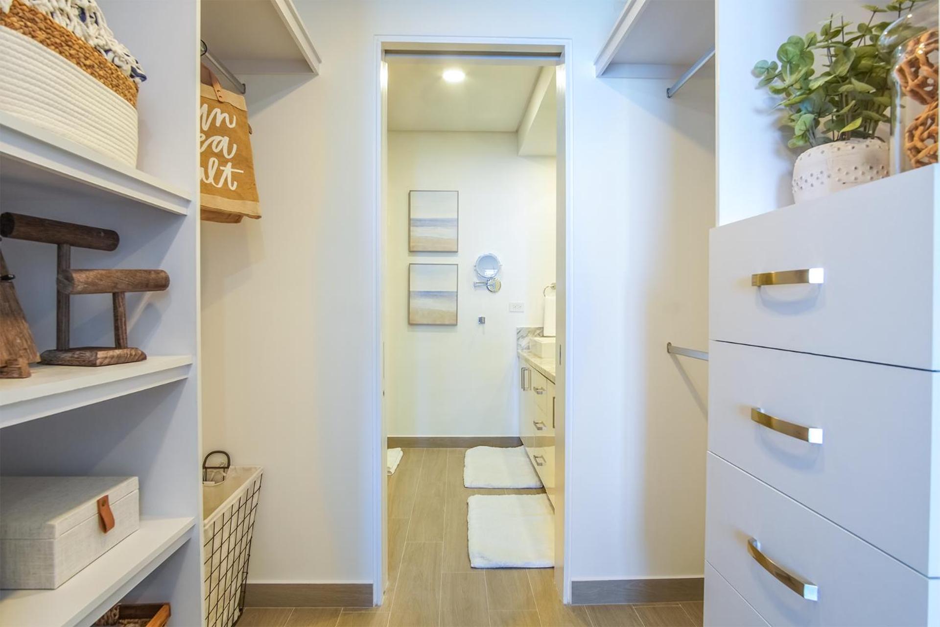 Amazing 2 bedroom Beach Front Condominium at Encantame E1102