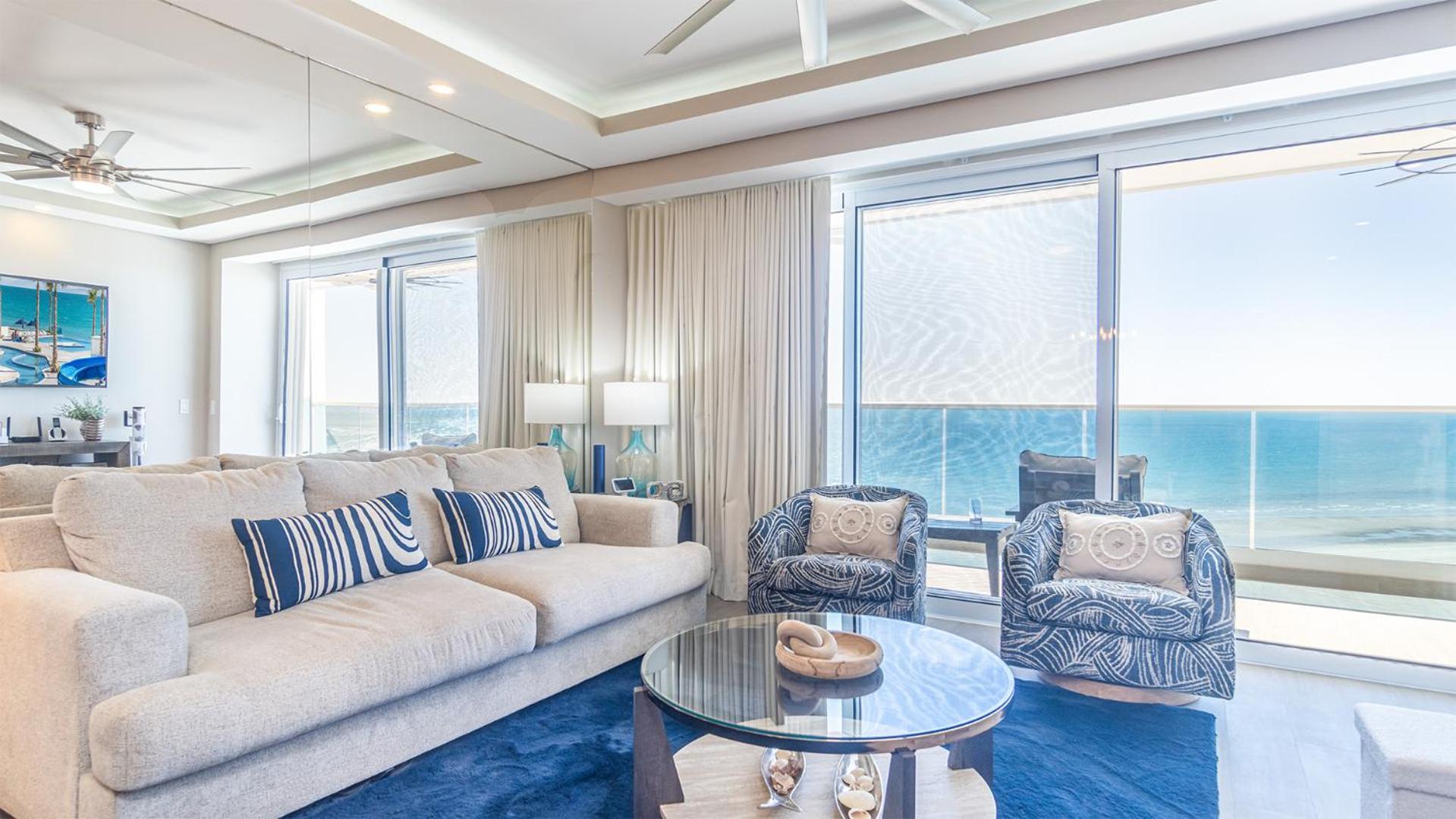 Waterfront Getaway 2 Bedroom Condo W704