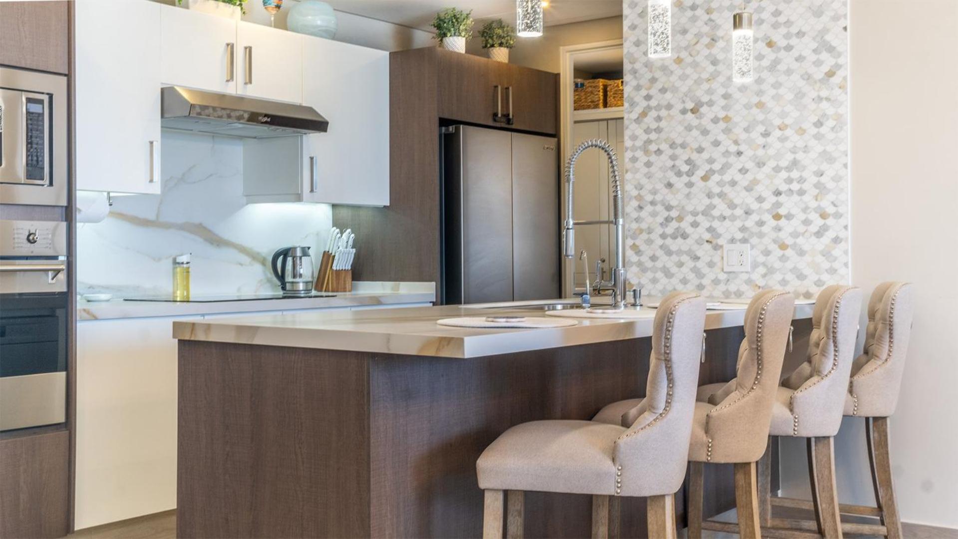 Waterfront Getaway 2 Bedroom Condo W704