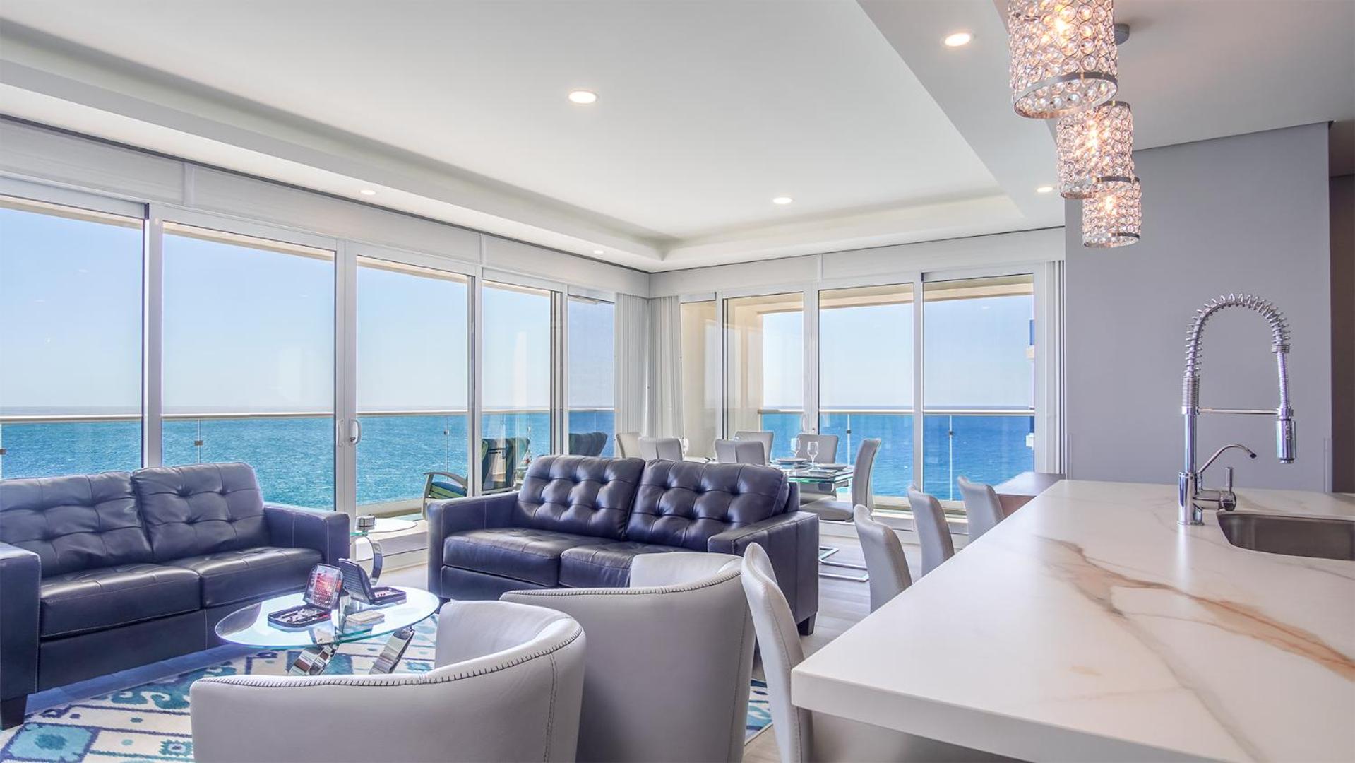 Spectacular Ocean View Condo Verano 2205 Encantame Towers
