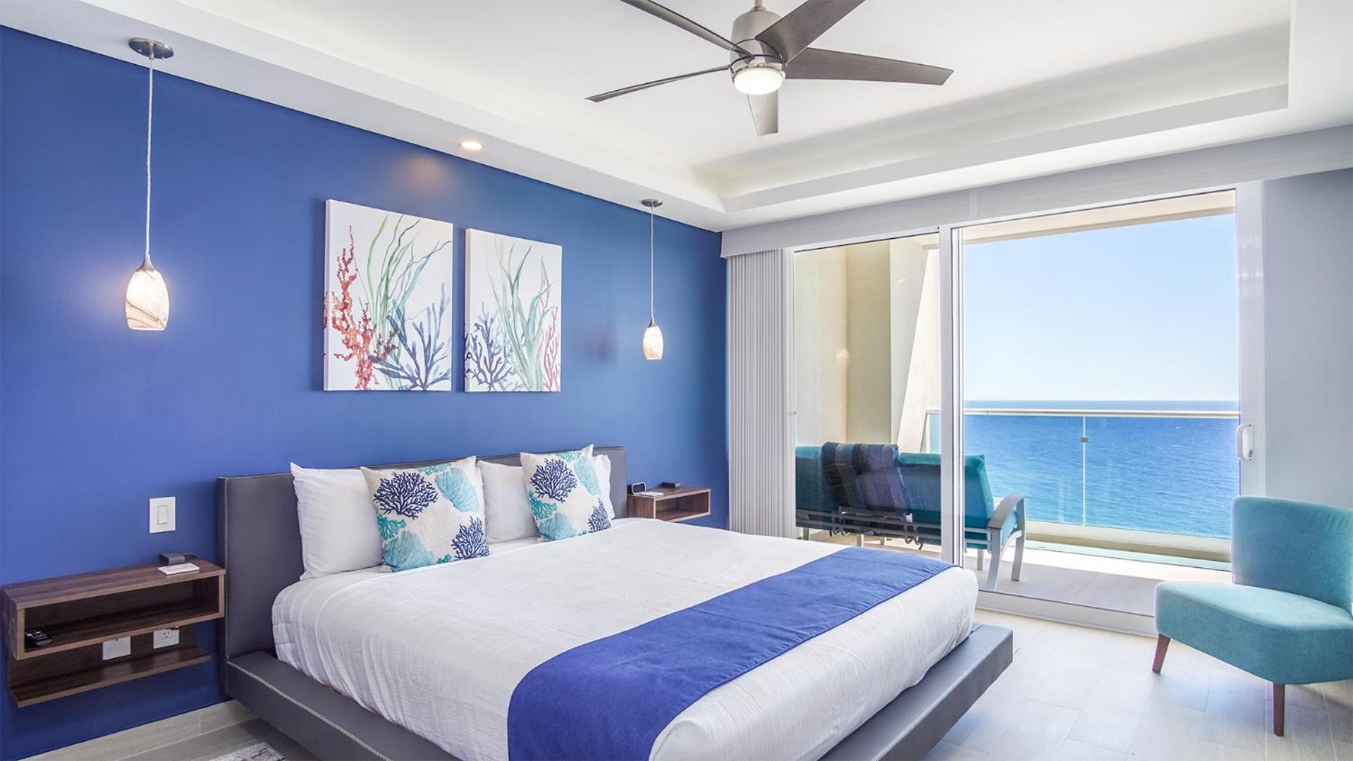 Spectacular Ocean View Condo Verano 2205 Encantame Towers