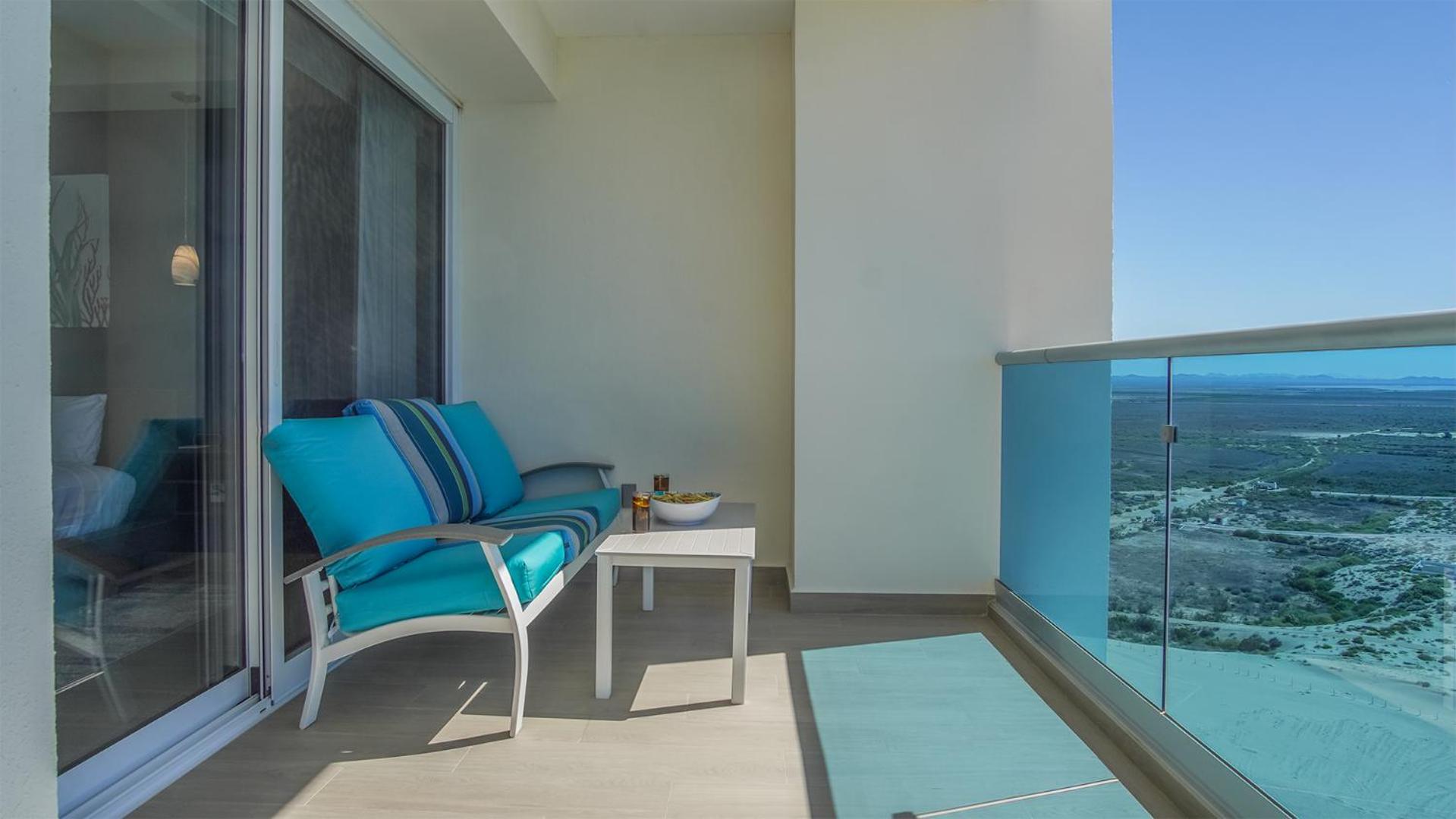 Spectacular Ocean View Condo Verano 2205 Encantame Towers