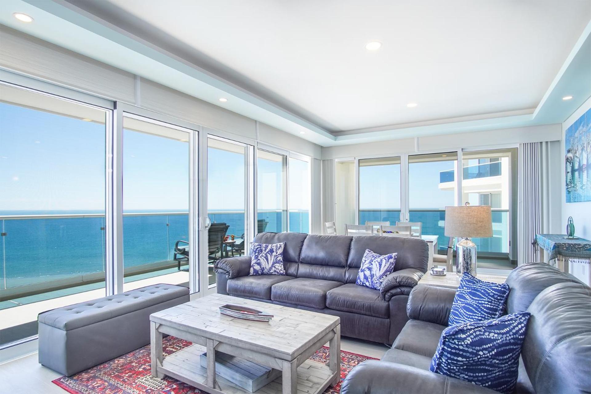 Confortable 2 bedroom condo Encantame Towers Verano 905