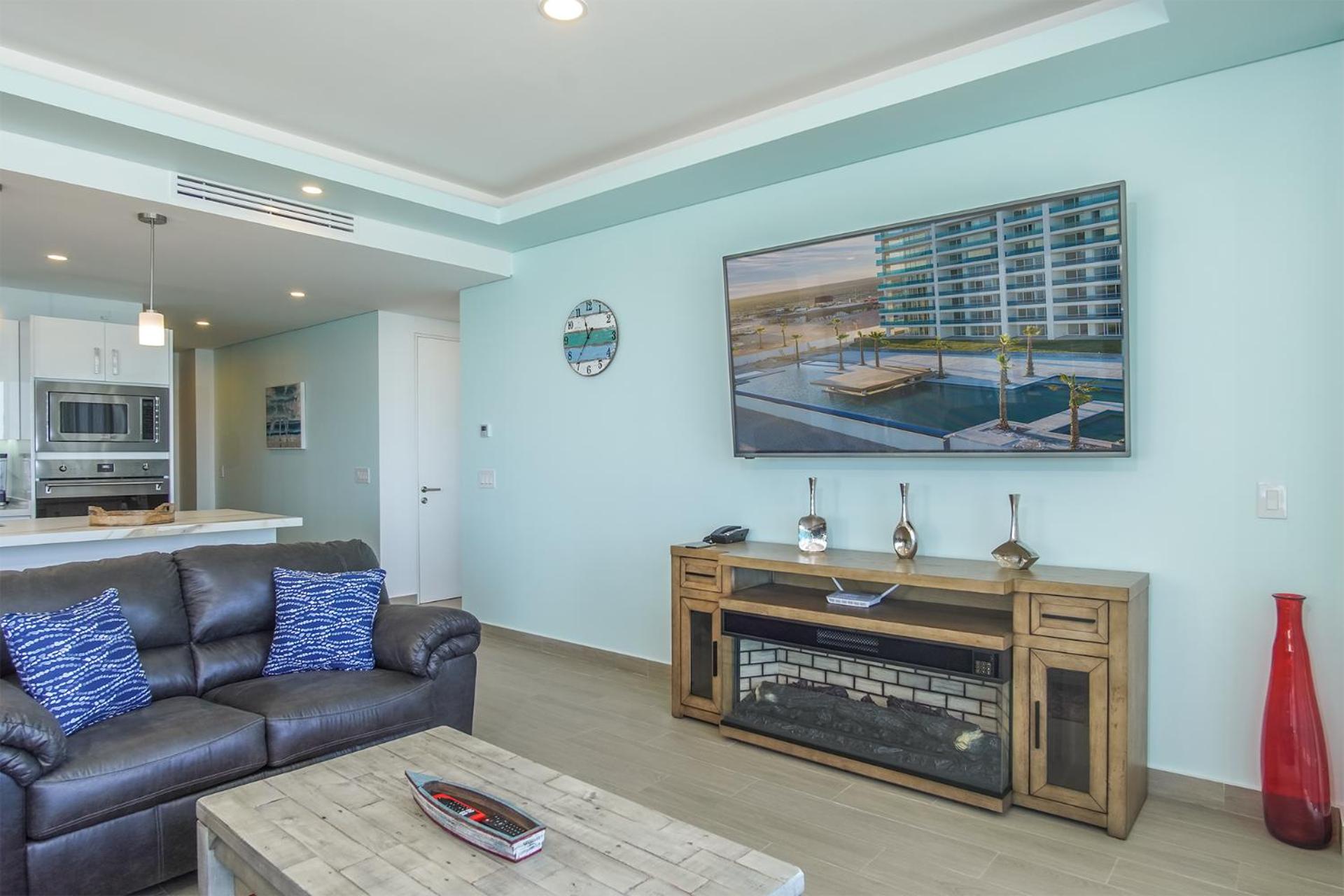 Confortable 2 bedroom condo Encantame Towers Verano 905