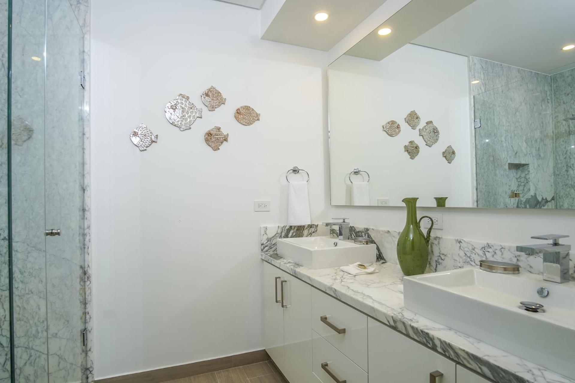 Confortable 2 bedroom condo Encantame Towers Verano 905