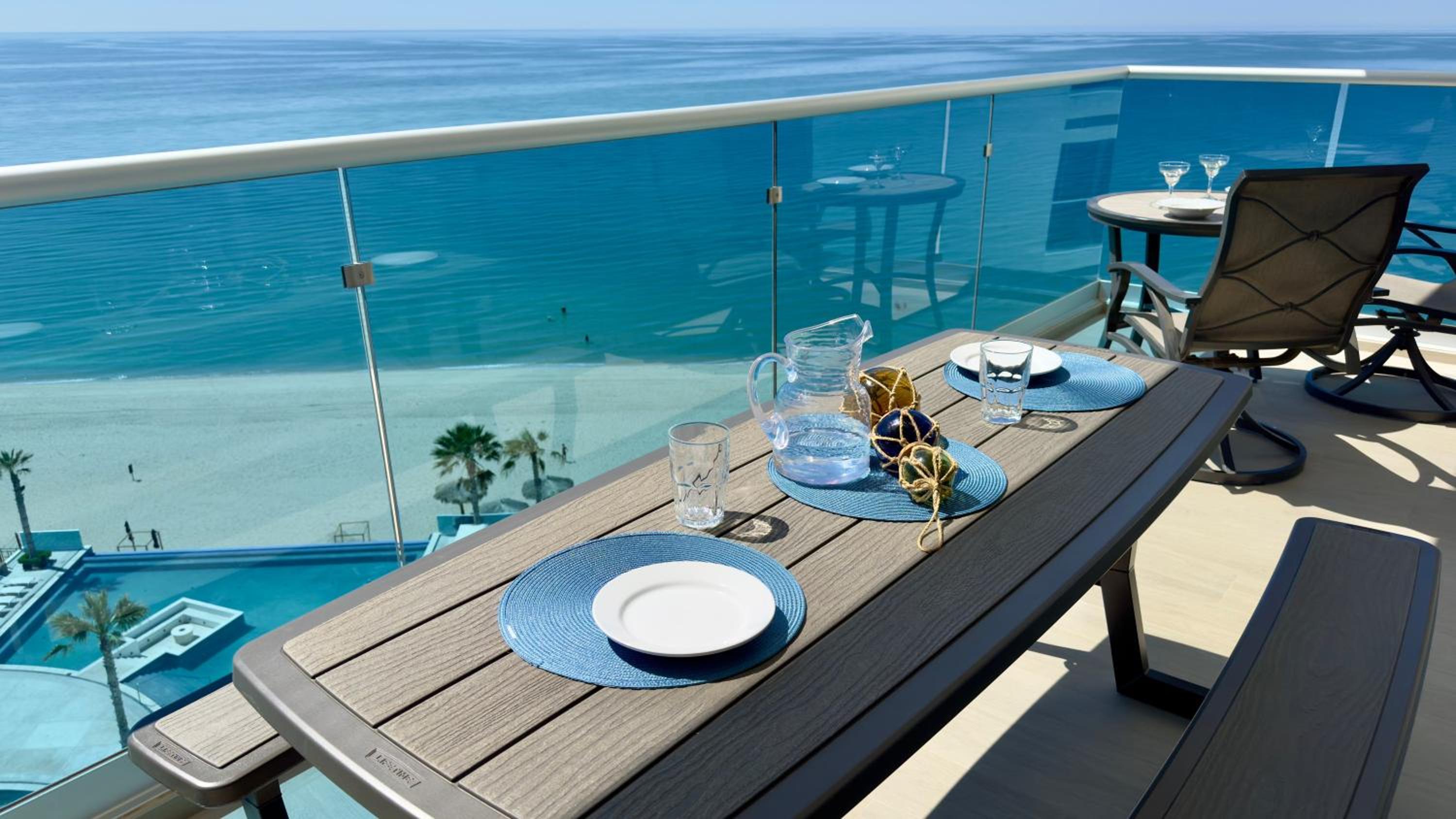 Confortable 2 bedroom condo Encantame Towers Verano 905