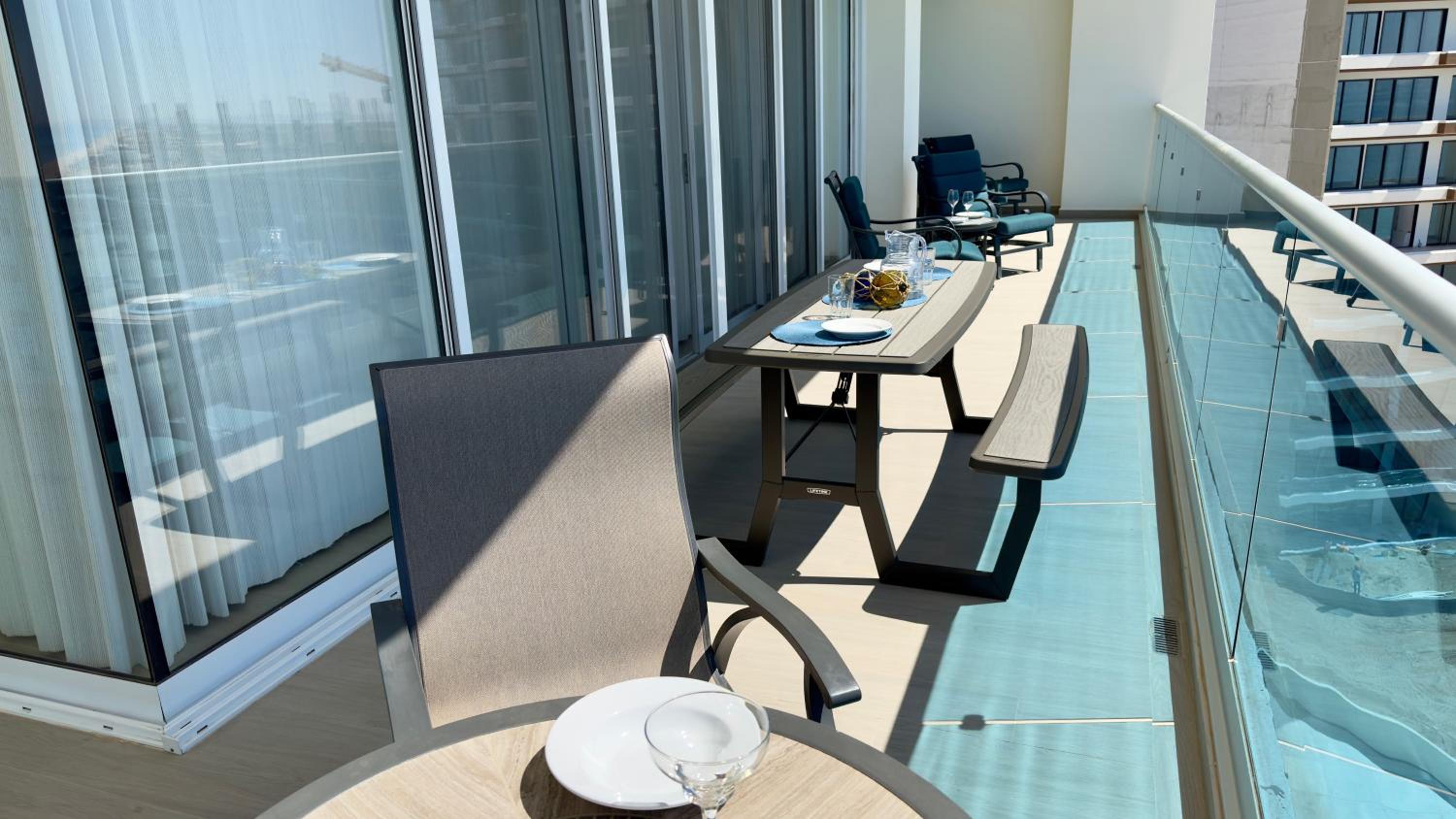 Confortable 2 bedroom condo Encantame Towers Verano 905