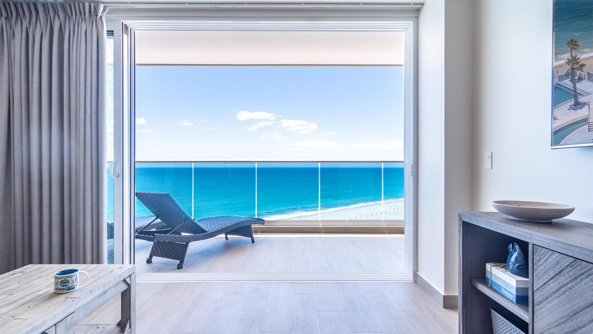 New & Amazing condo @ Encantame W604