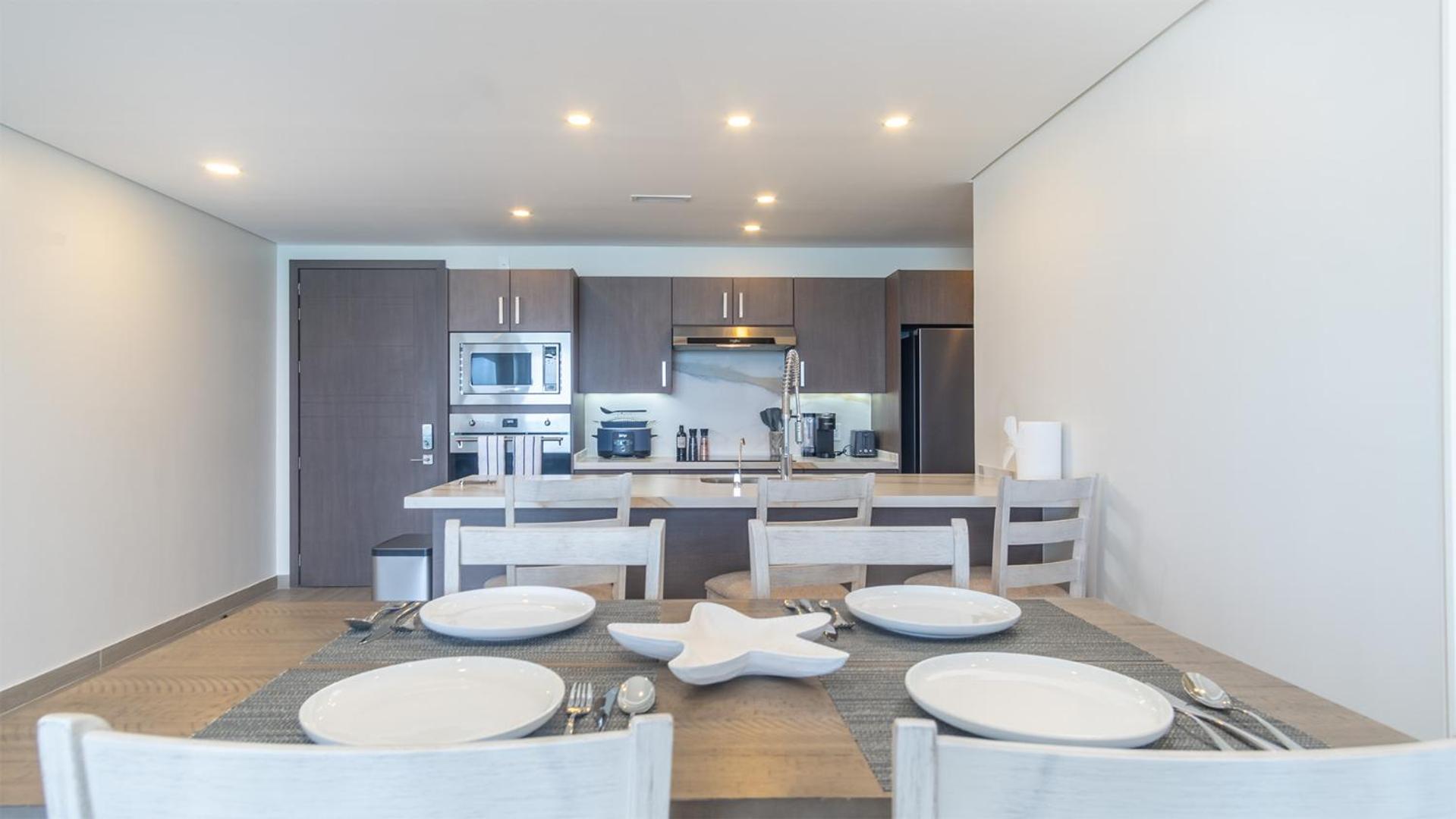New & Amazing condo @ Encantame W604