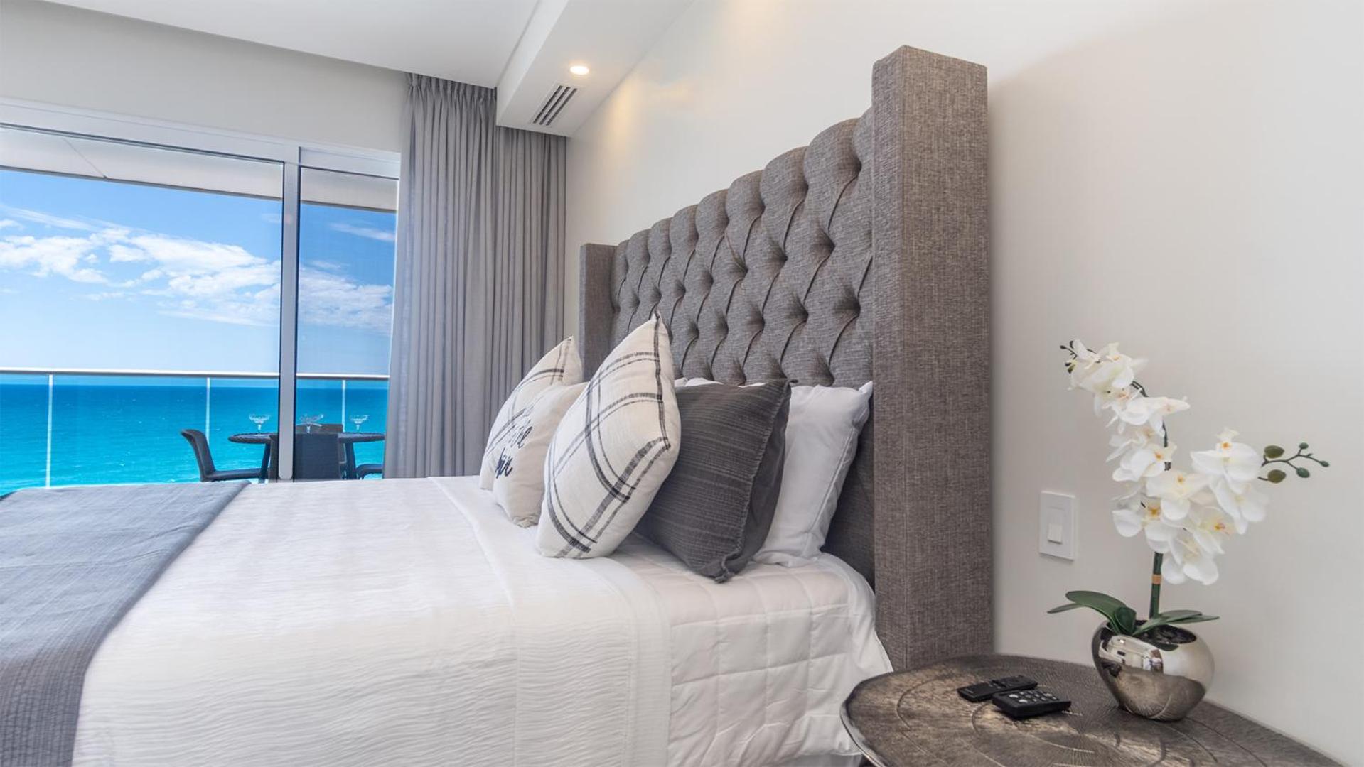 New & Amazing condo @ Encantame W604