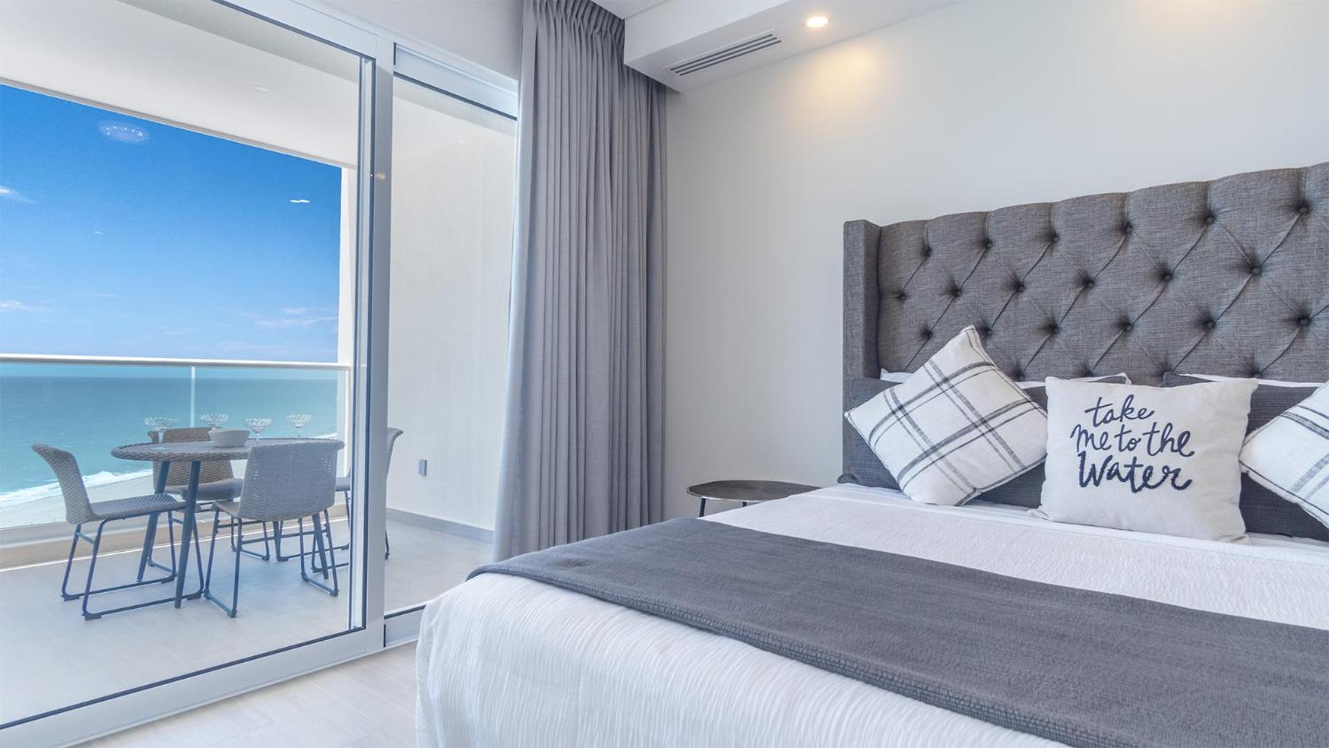 New & Amazing condo @ Encantame W604