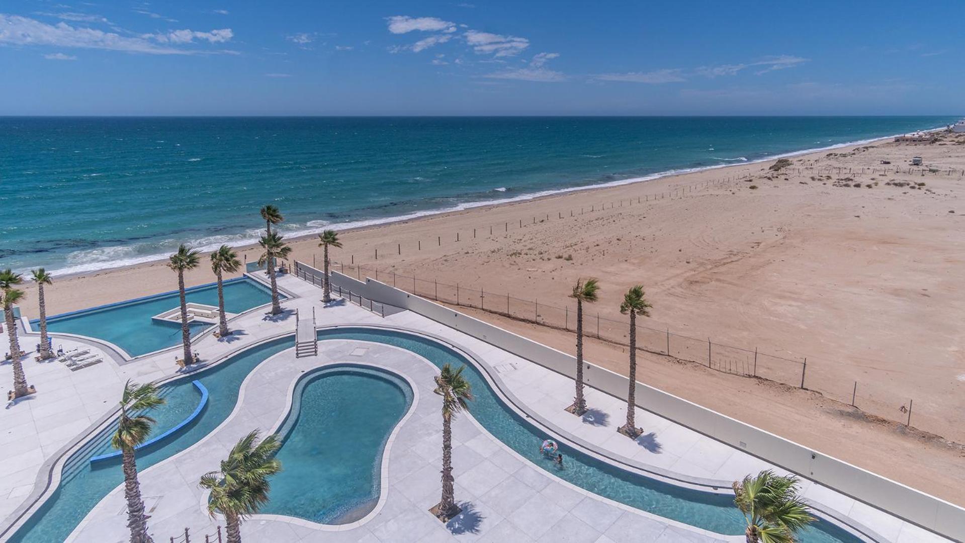 New & Amazing condo @ Encantame W604