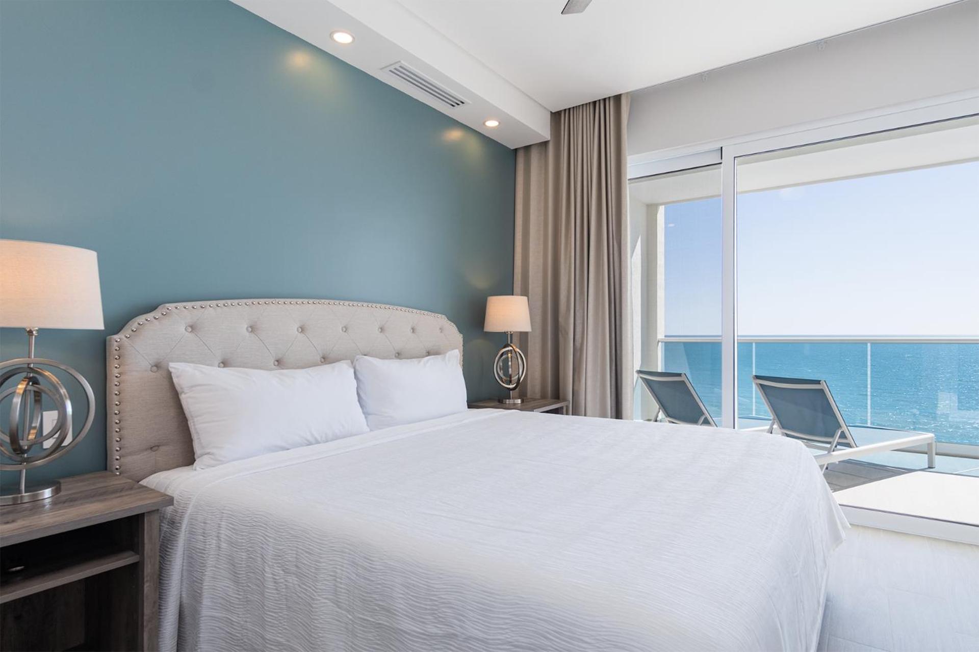 Splash in The New Lazy River and Sleep In Luxury Encantame C-1104