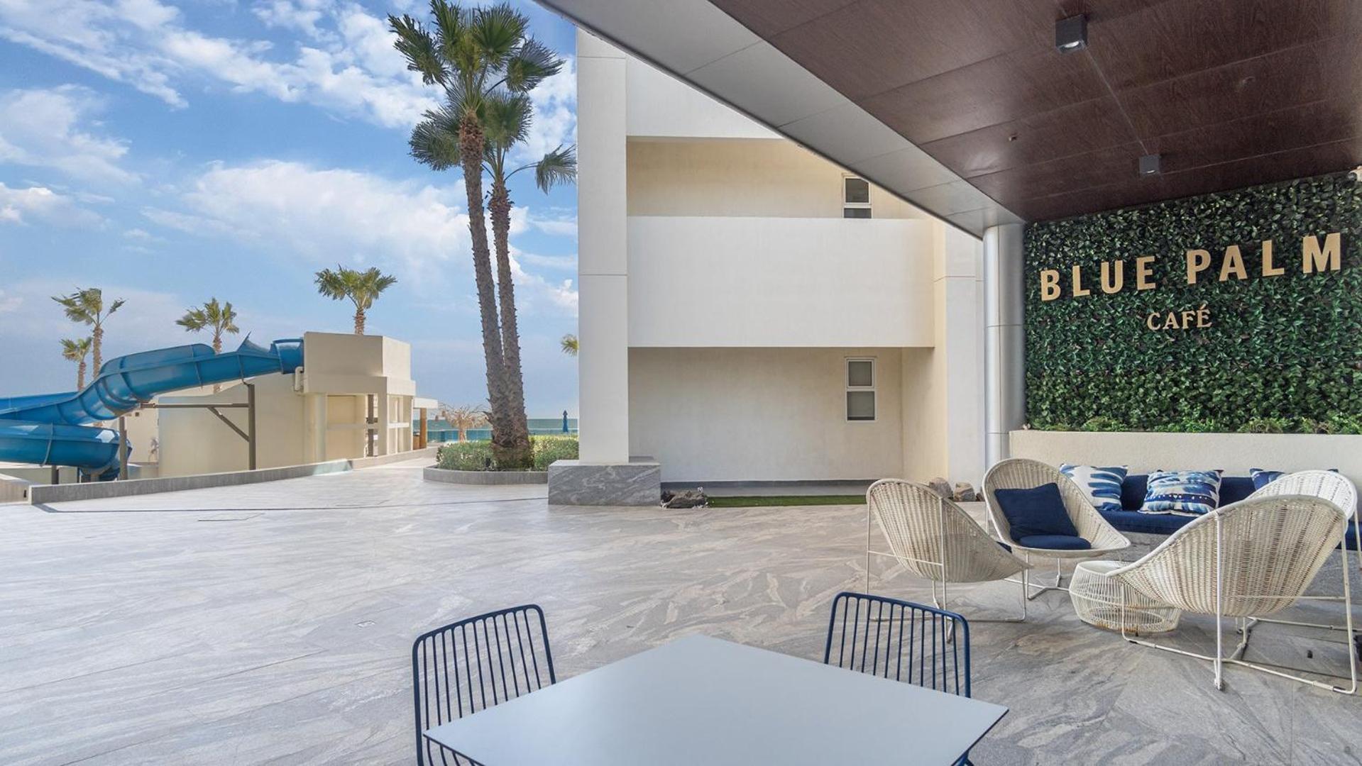 Splash in The New Lazy River and Sleep In Luxury Encantame C-1104