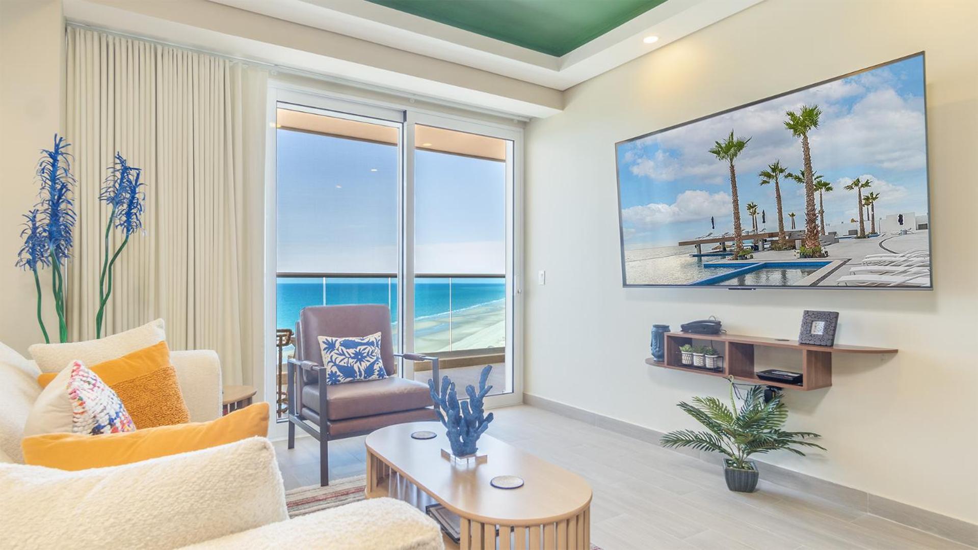 1 Bedroom Beach Front Condominium Encantame W-1603